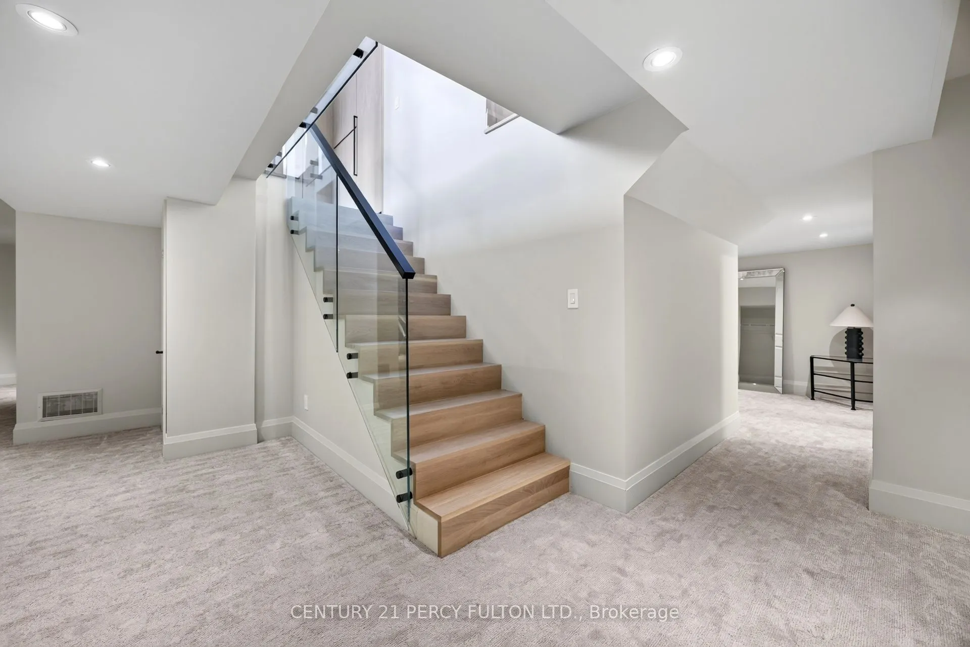82 Bridlewood Boulevard