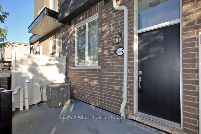 15 Heron Park Place #12