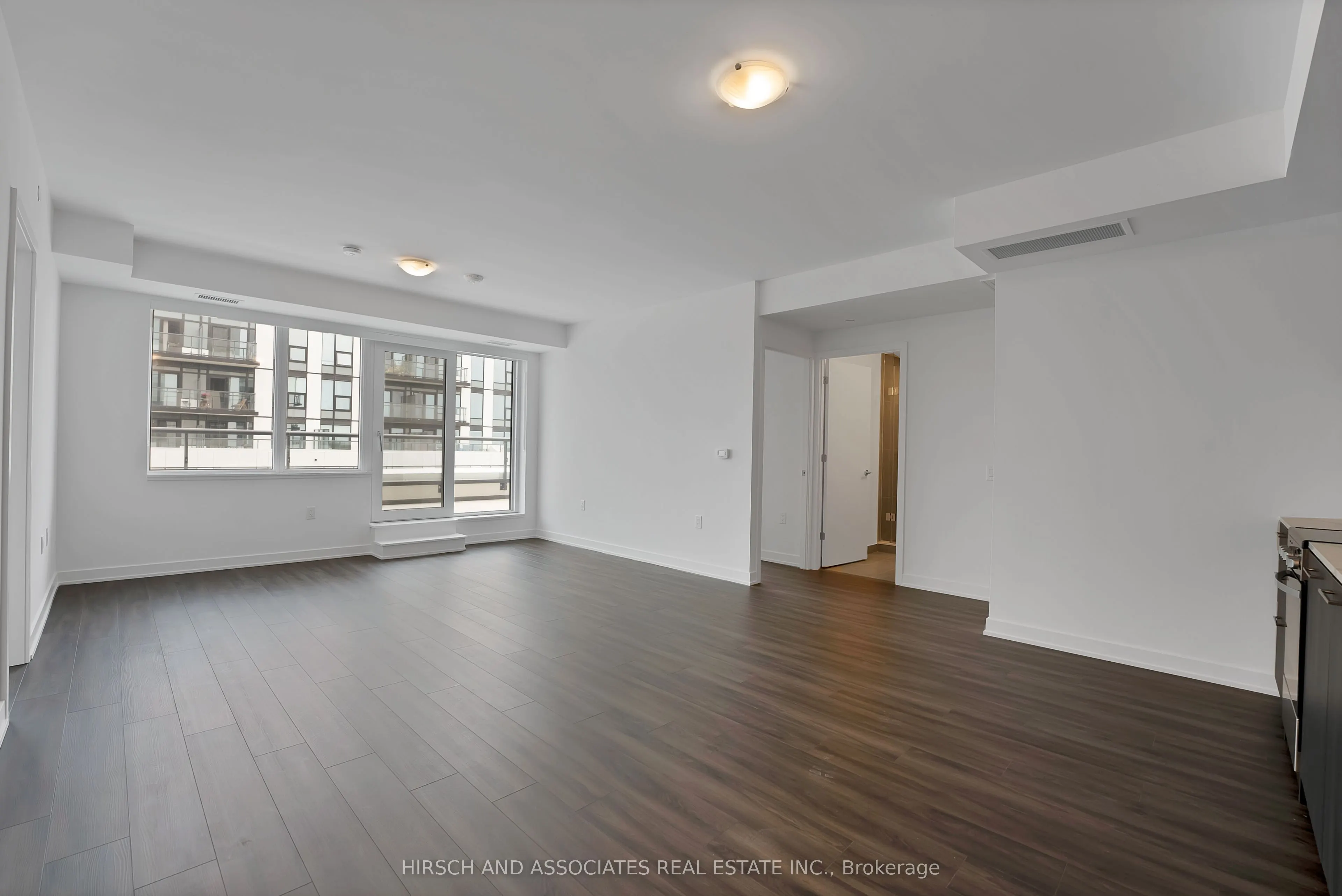 7437 Kingston Road #1104