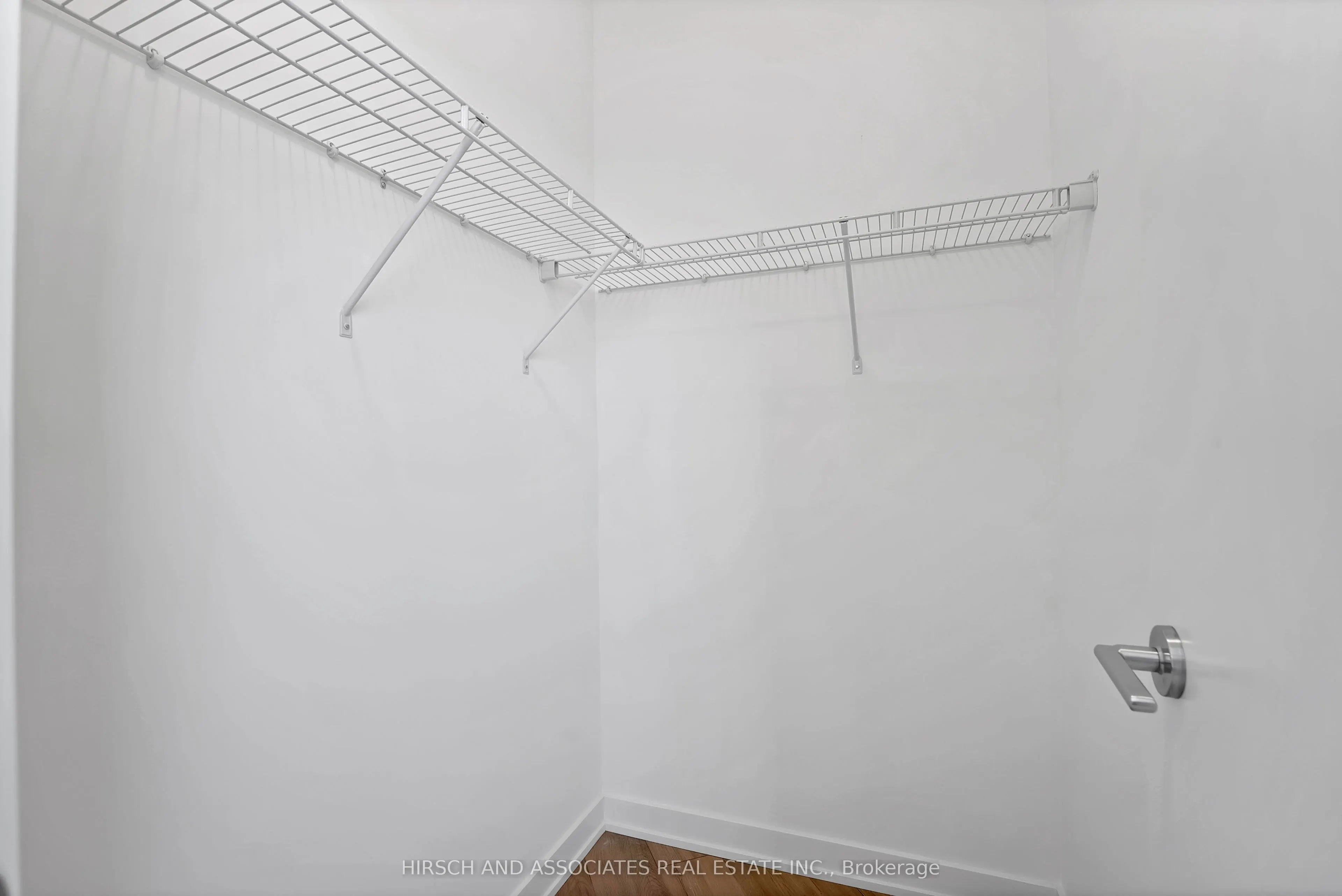 7439 Kingston Road #1104