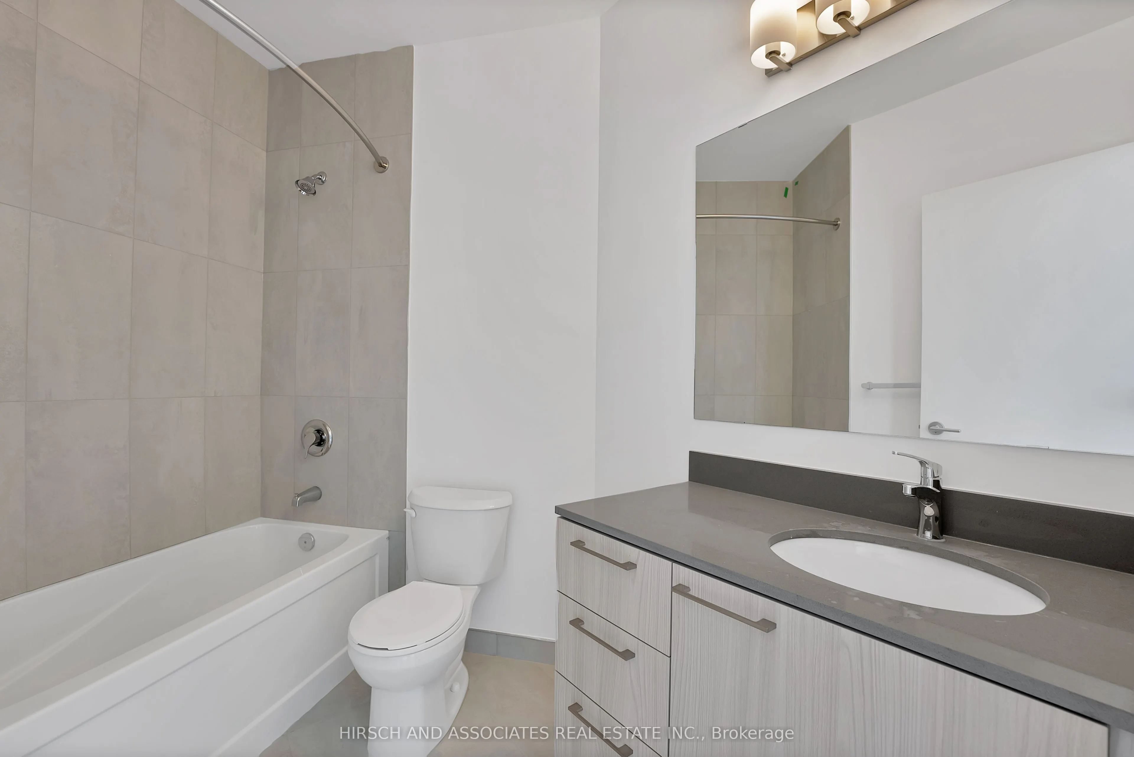 7439 Kingston Road #1104