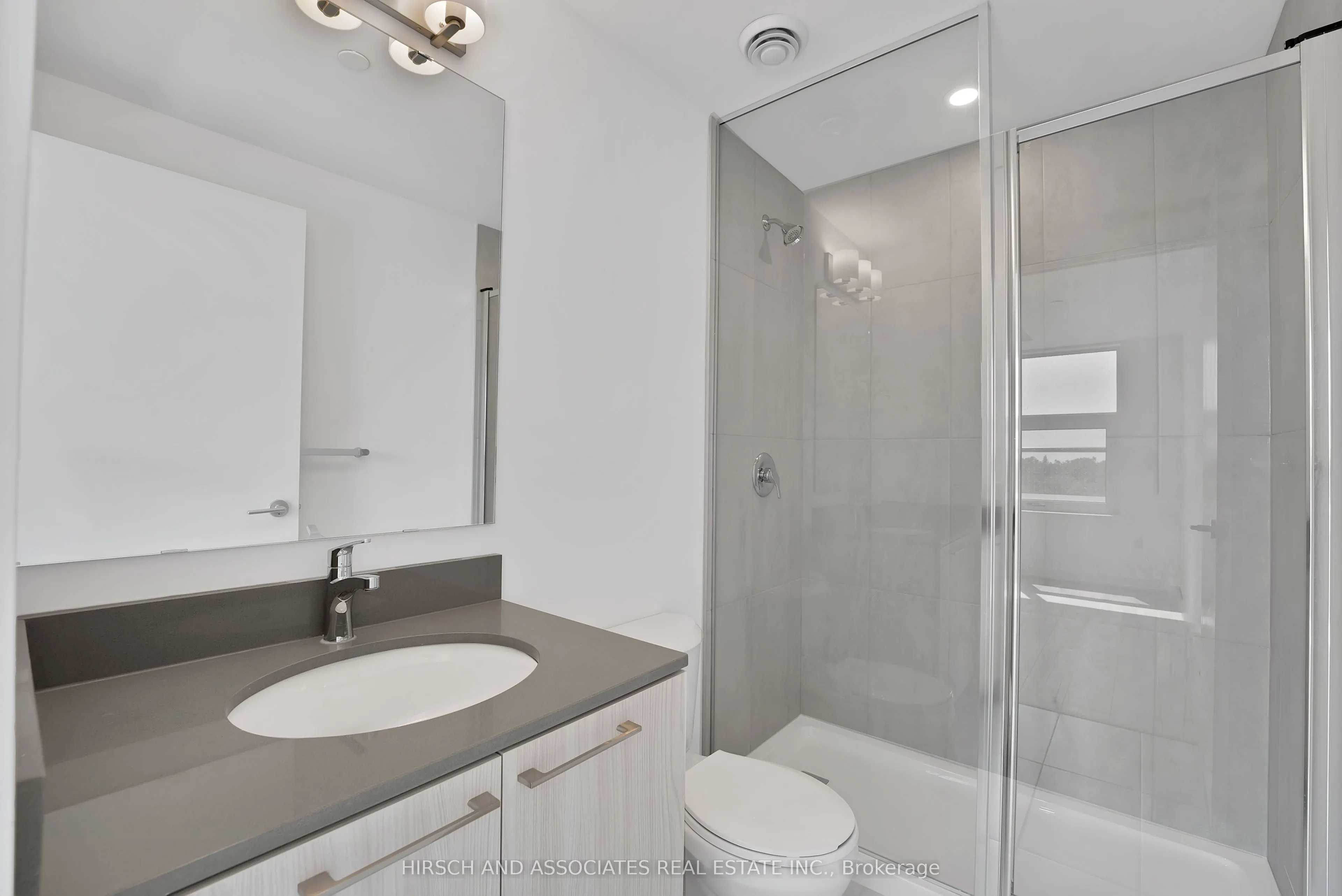 7439 Kingston Road #409