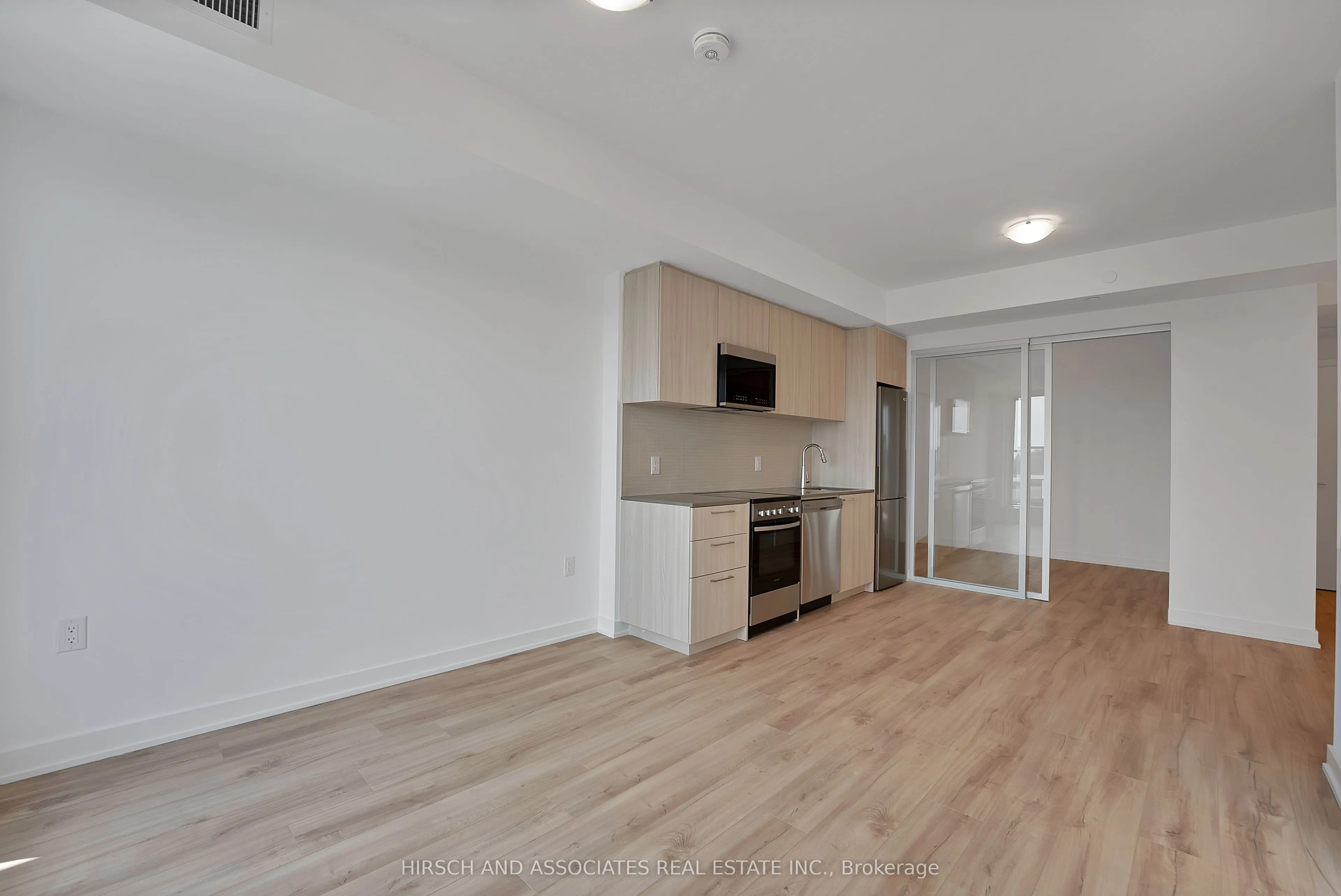 7439 Kingston Road #409