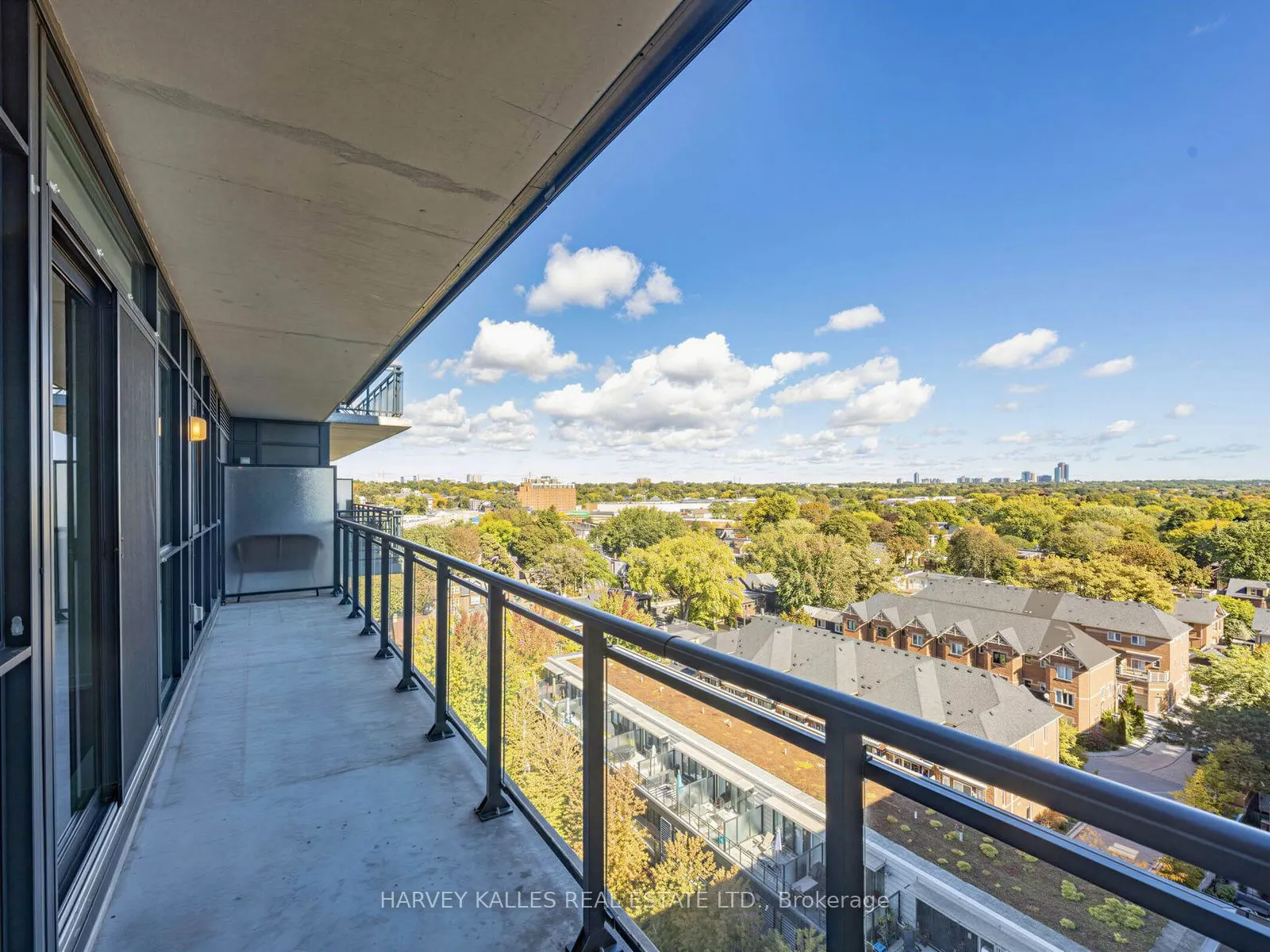 1190 Dundas Street E #1114