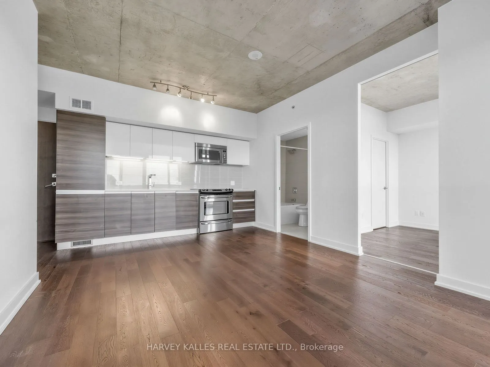 1190 Dundas Street E #1114