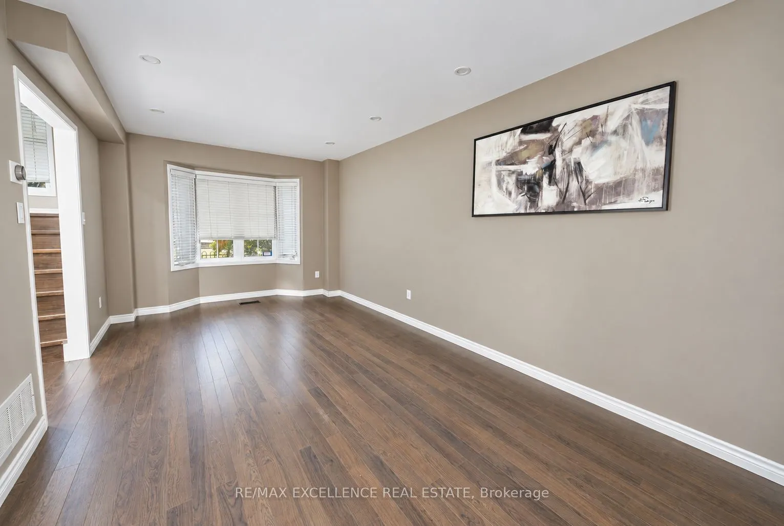2371 Clearside Court