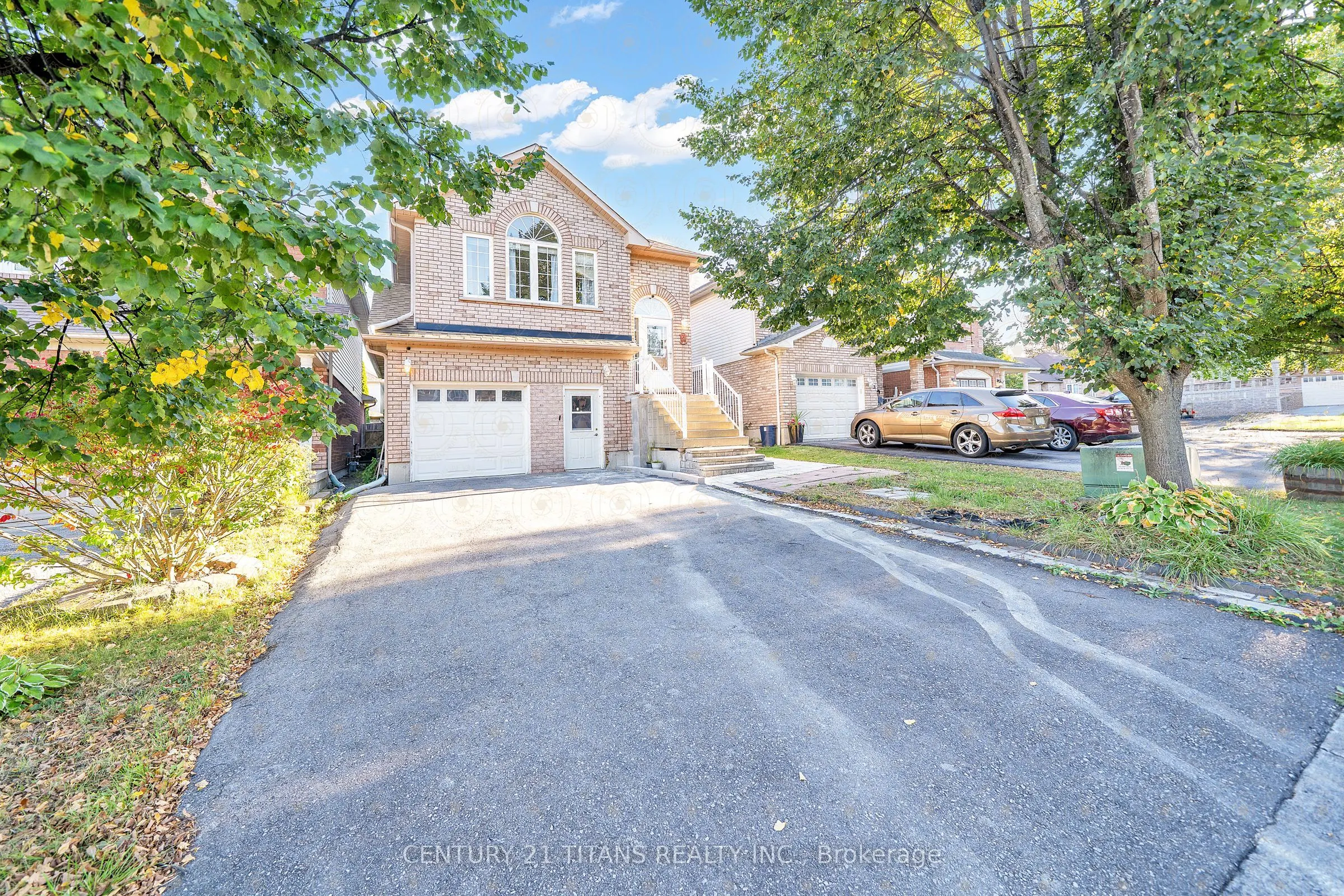 51 Marchwood Crescent