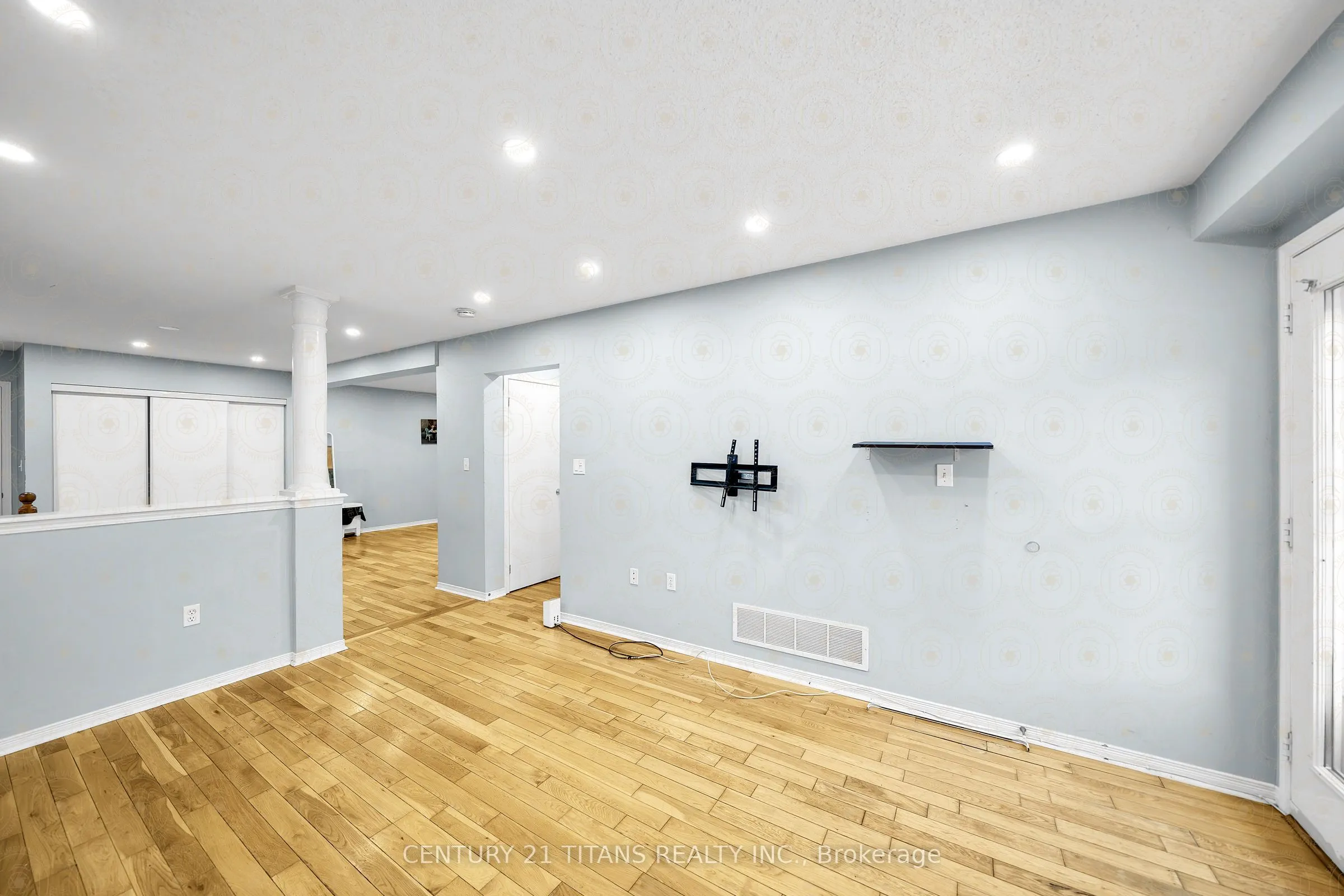 51 Marchwood Crescent