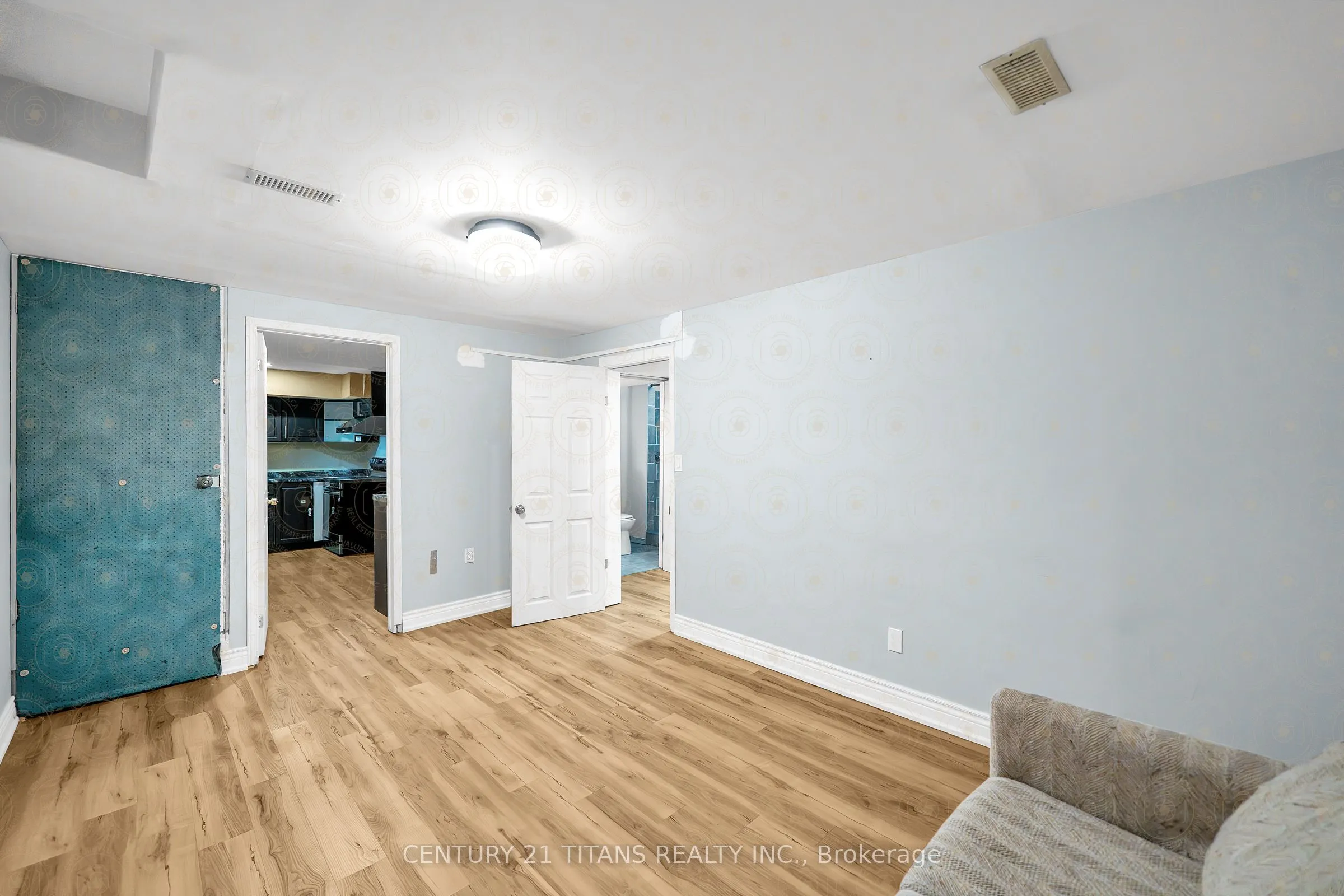 51 Marchwood Crescent