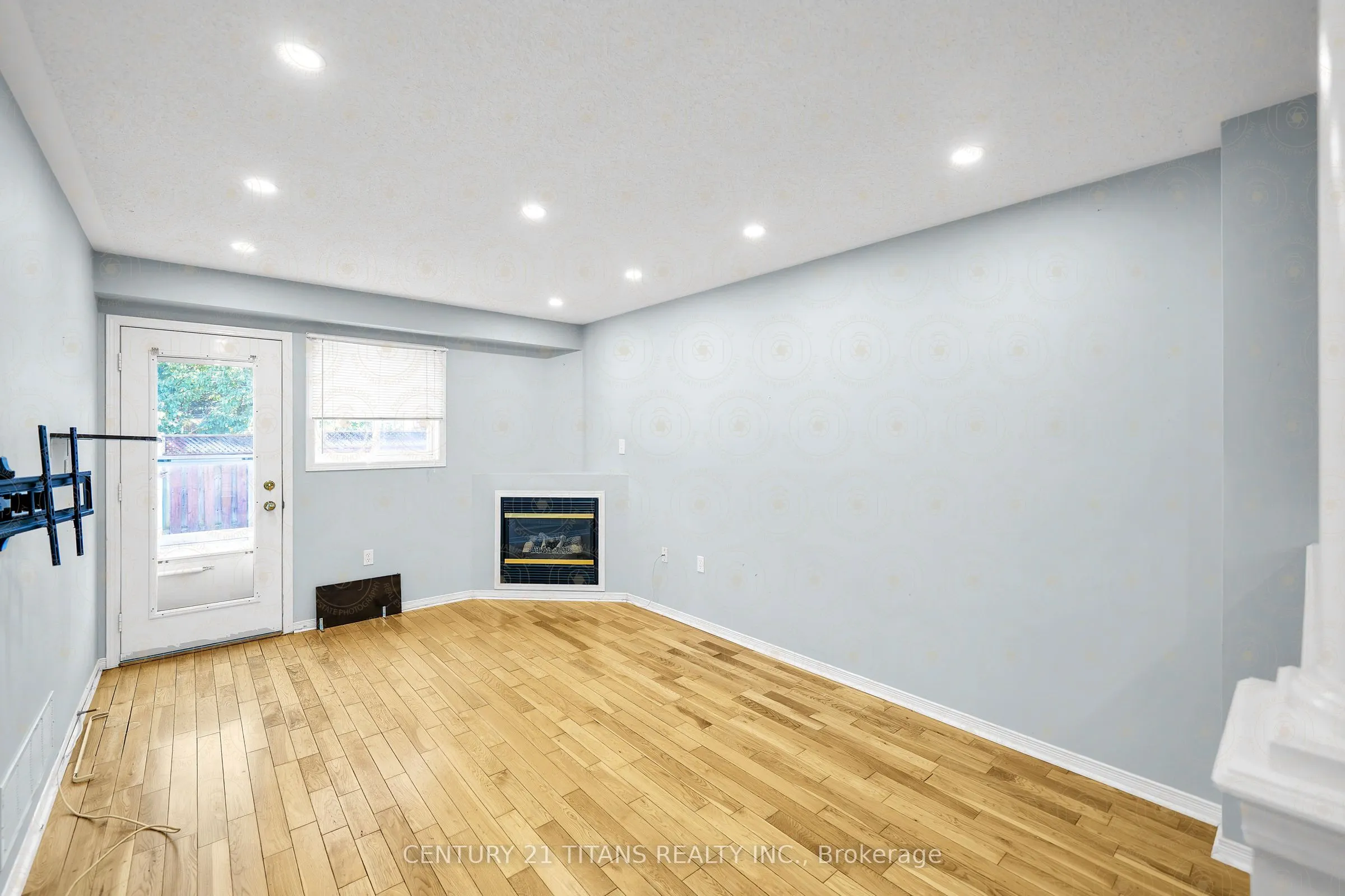 51 Marchwood Crescent