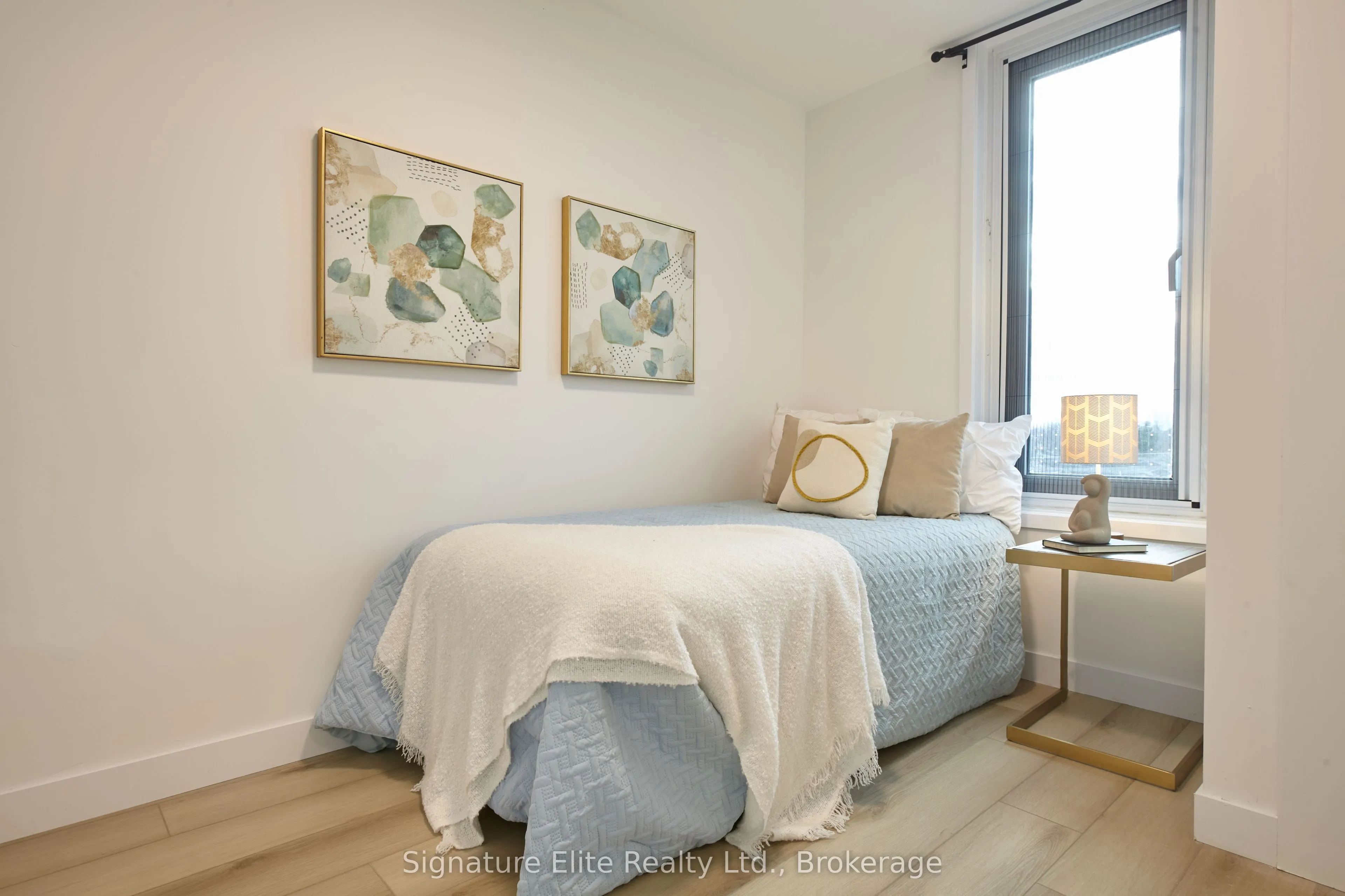 2382 Kingston Road #305
