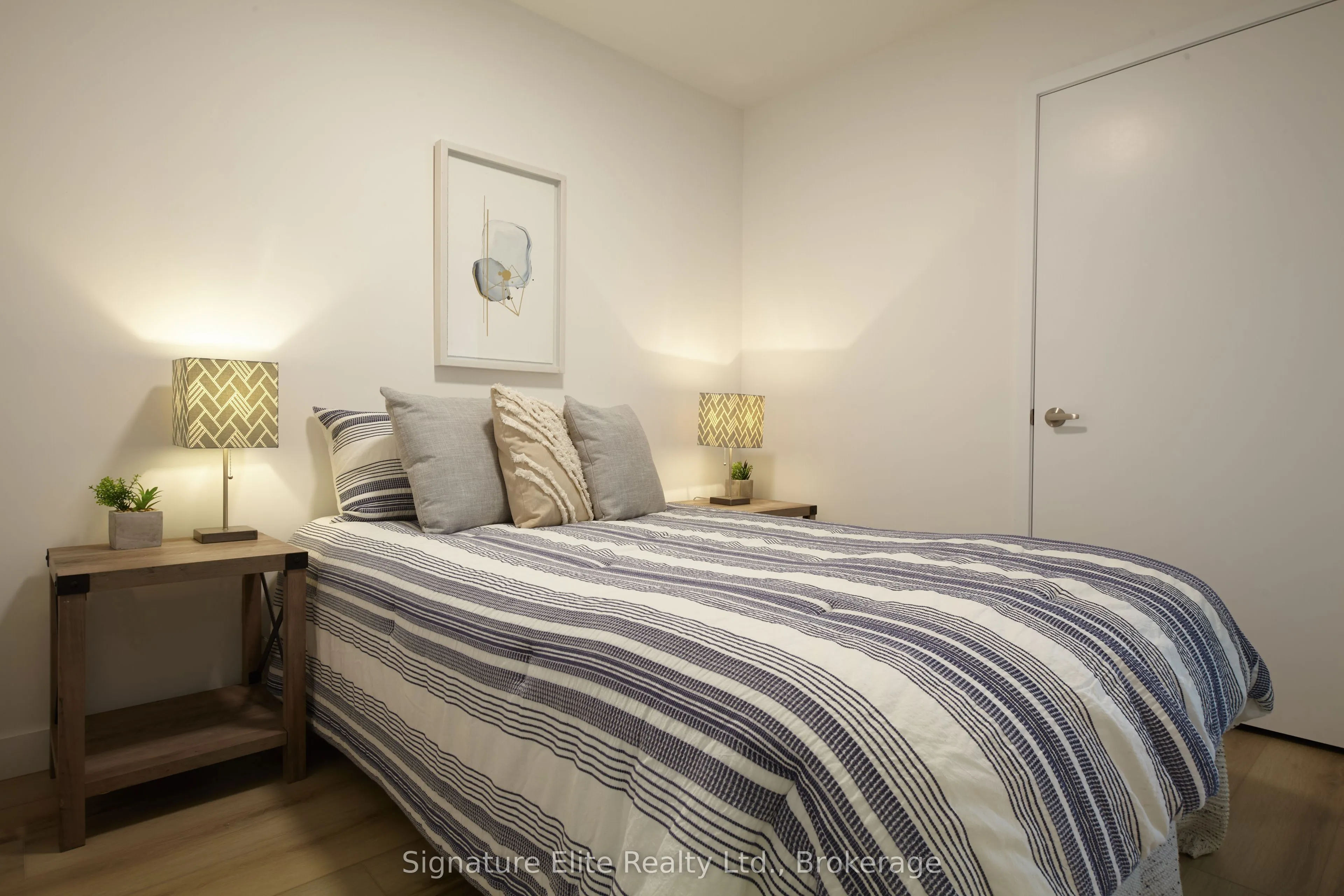 2382 Kingston Road #305