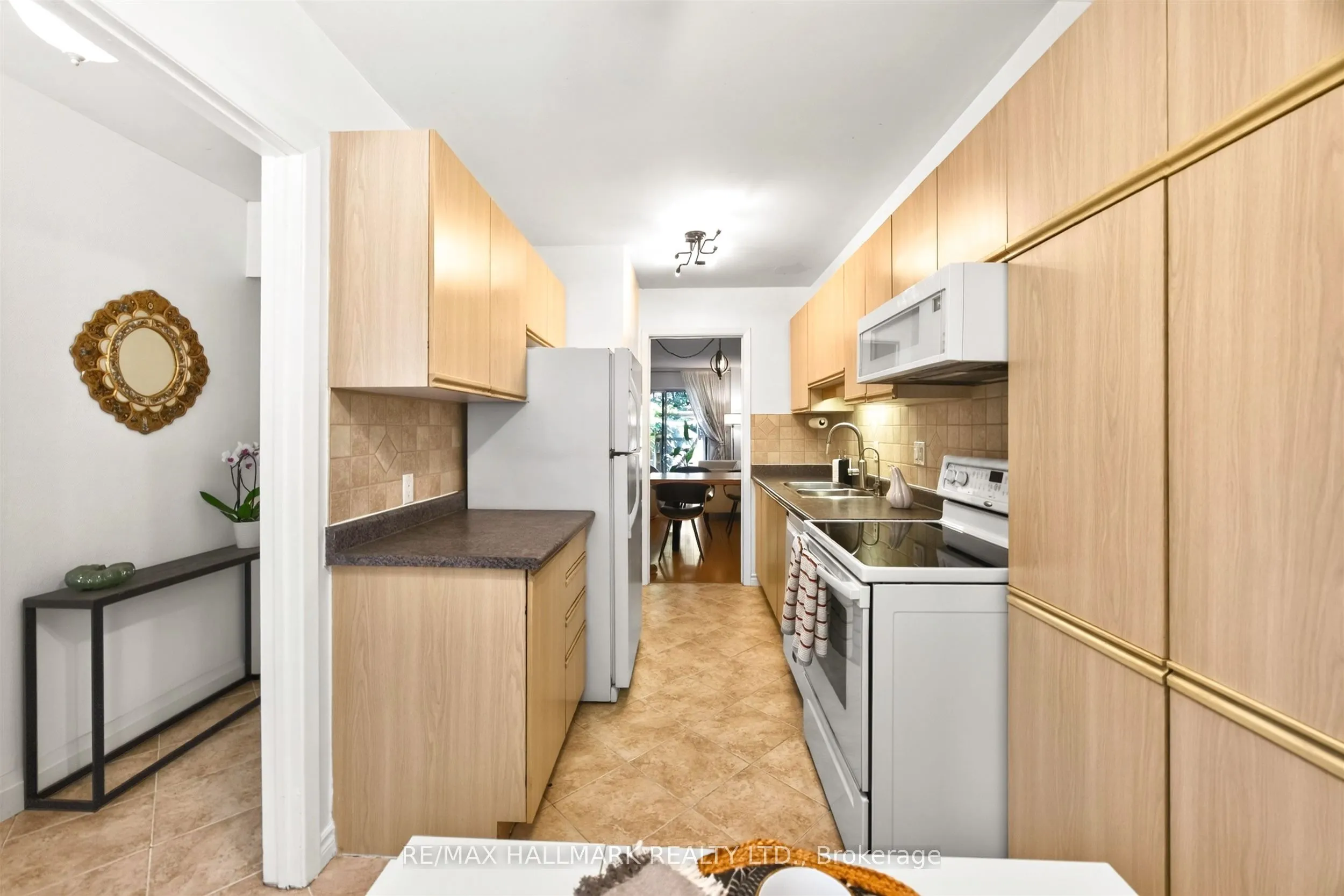 30 Livingston Road #15