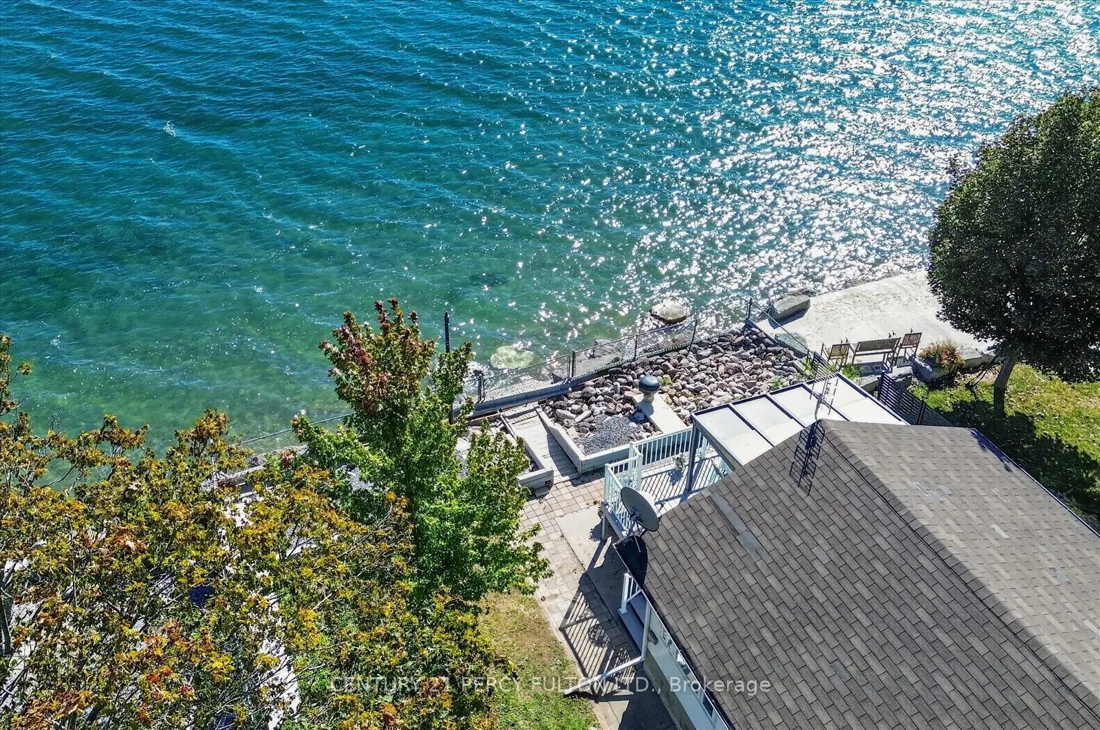 135 Cedar Crest Beach Road
