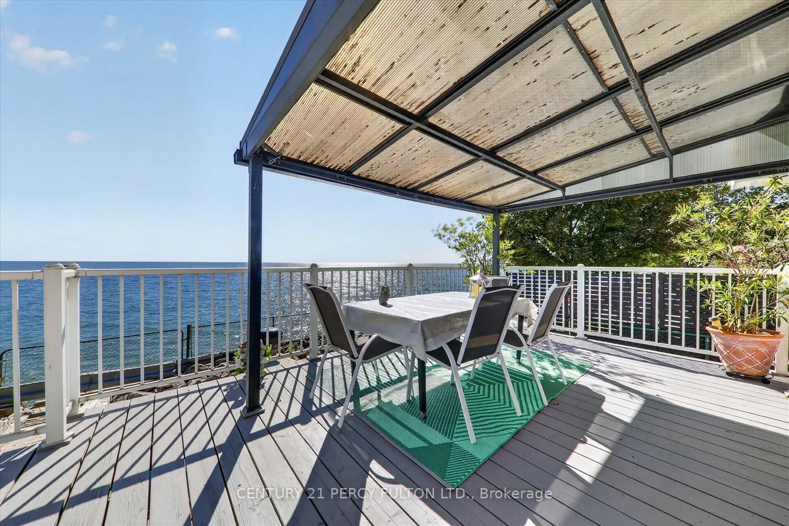 135 Cedar Crest Beach Road