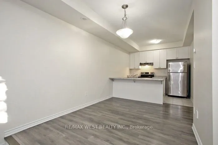 15 Heron Park Place #12