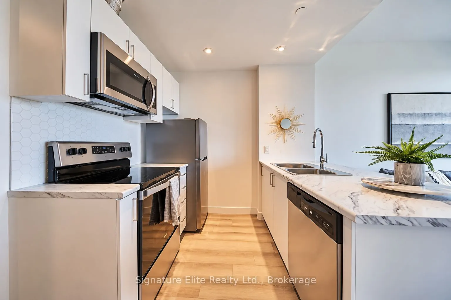 2382 Kingston Road #603