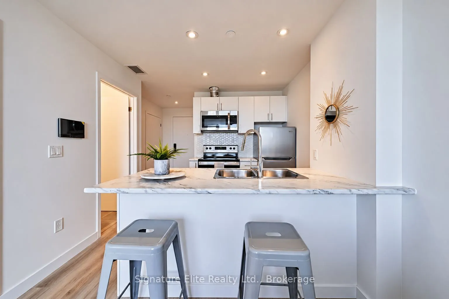 2382 Kingston Road #603