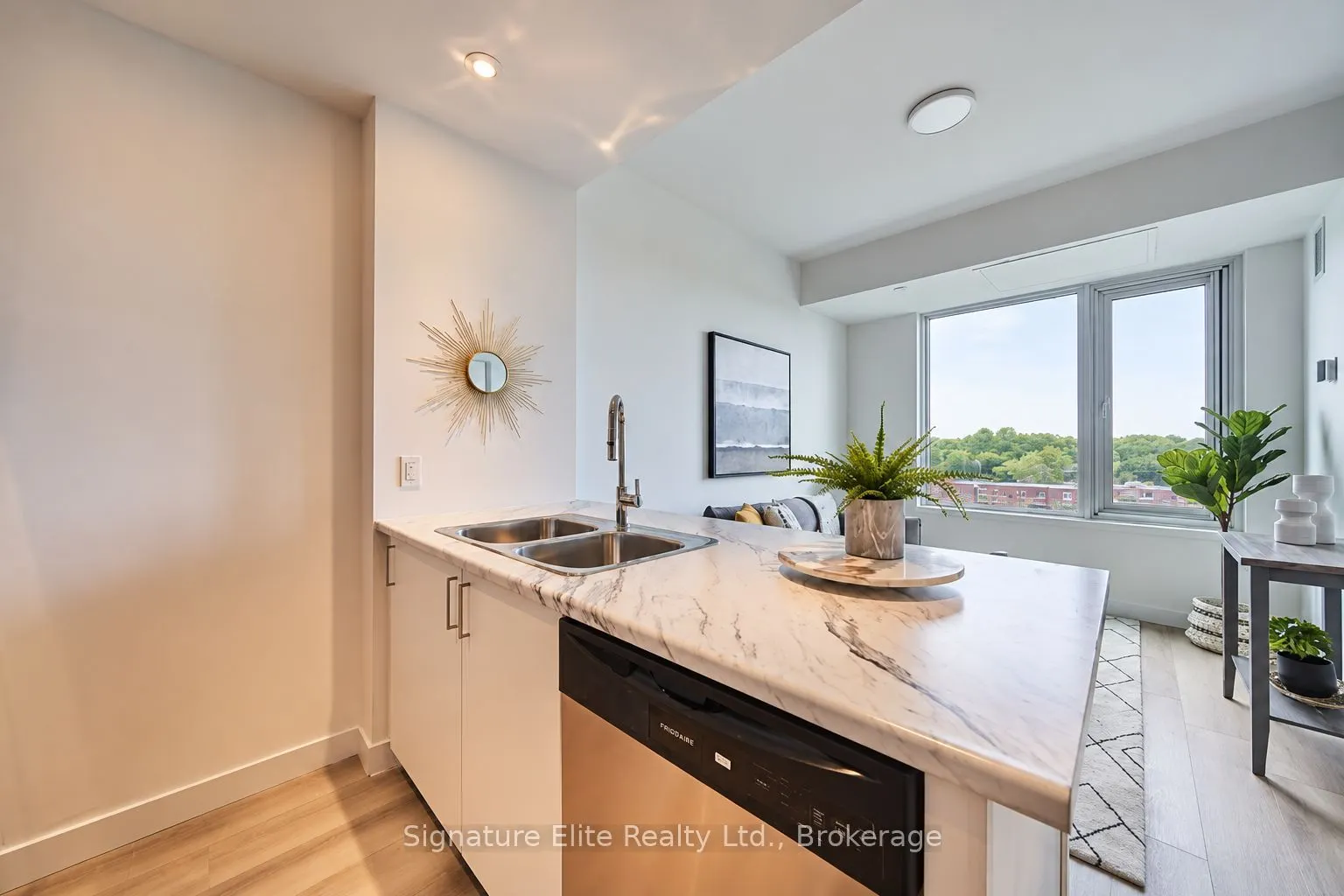 2382 Kingston Road #603
