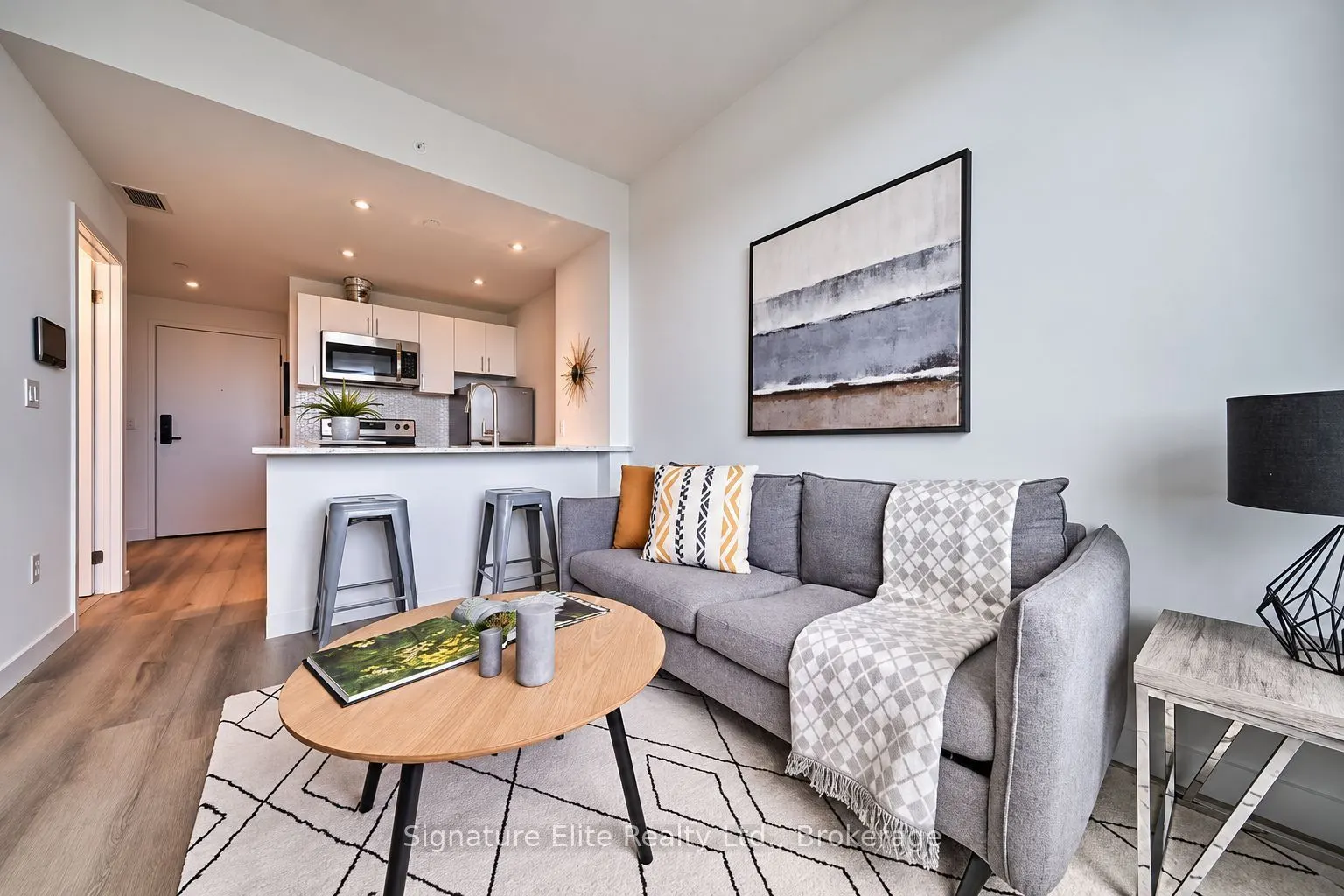 2382 Kingston Road #603