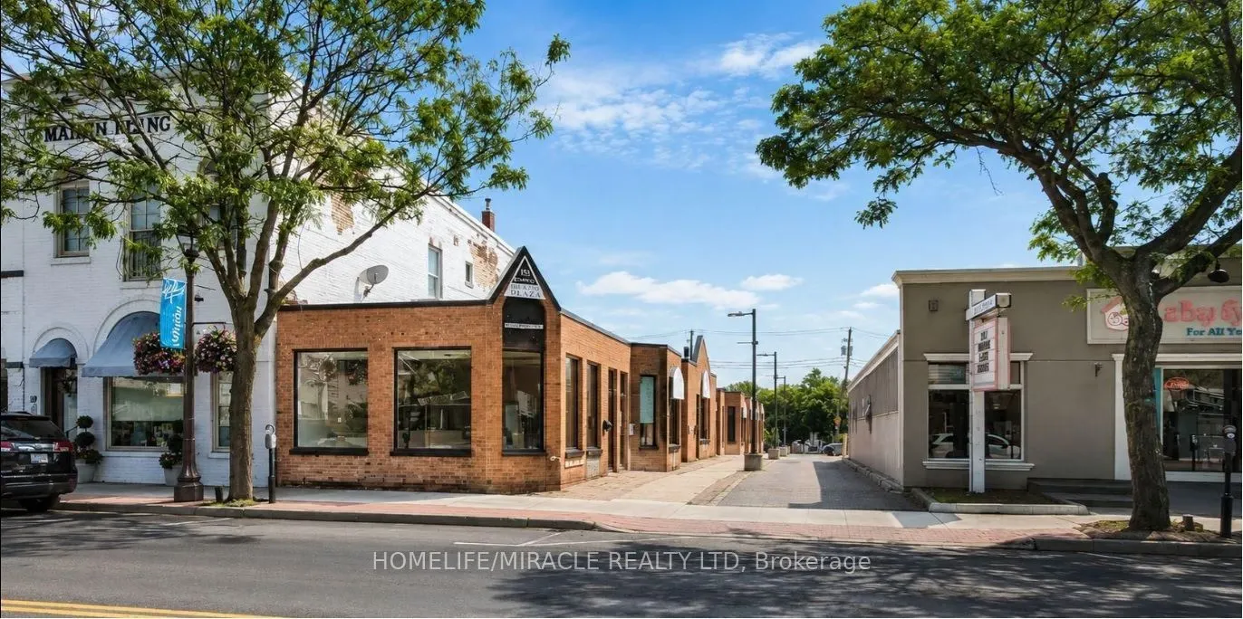 153 Brock Street N #4