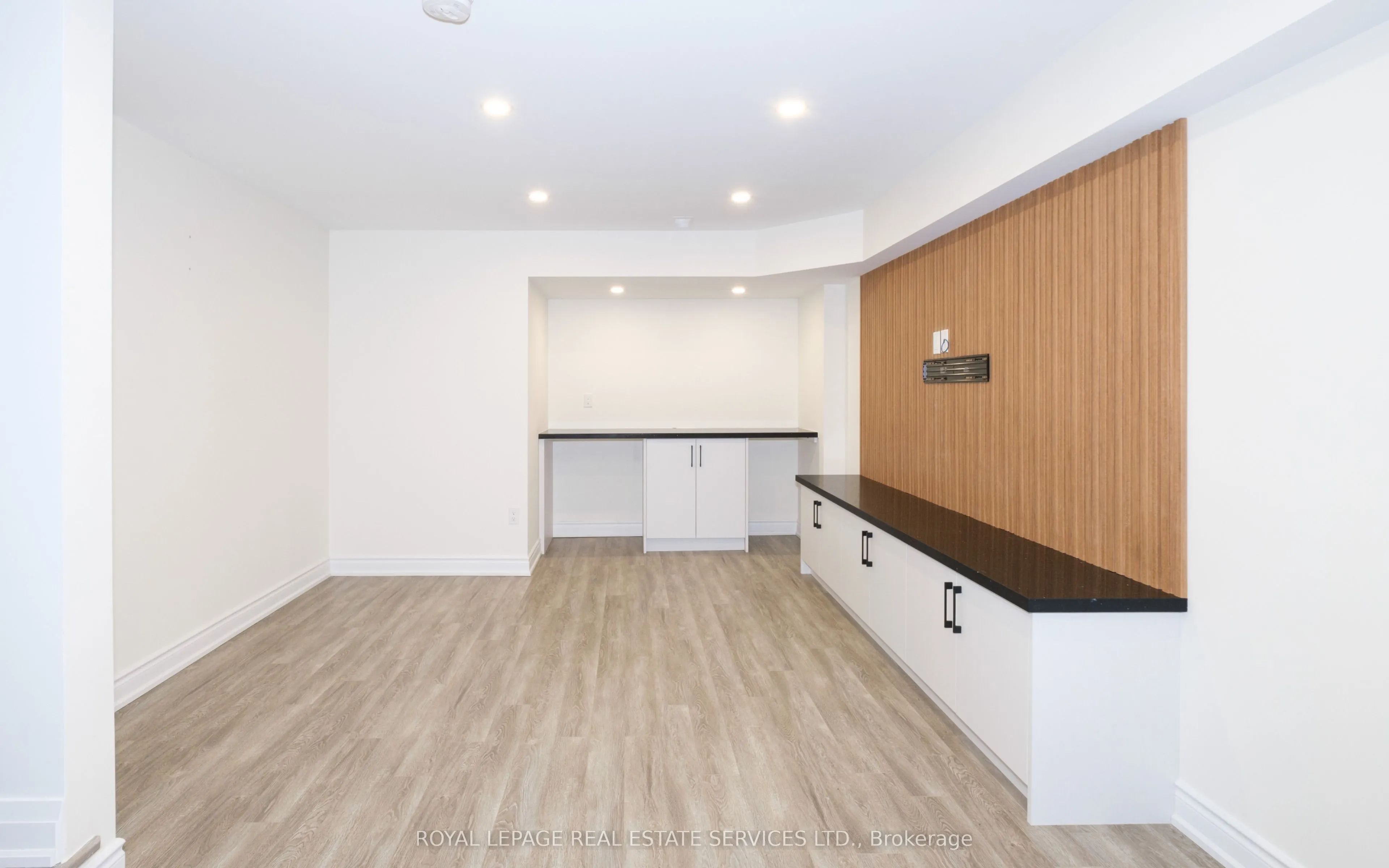 169 Jones Avenue #2