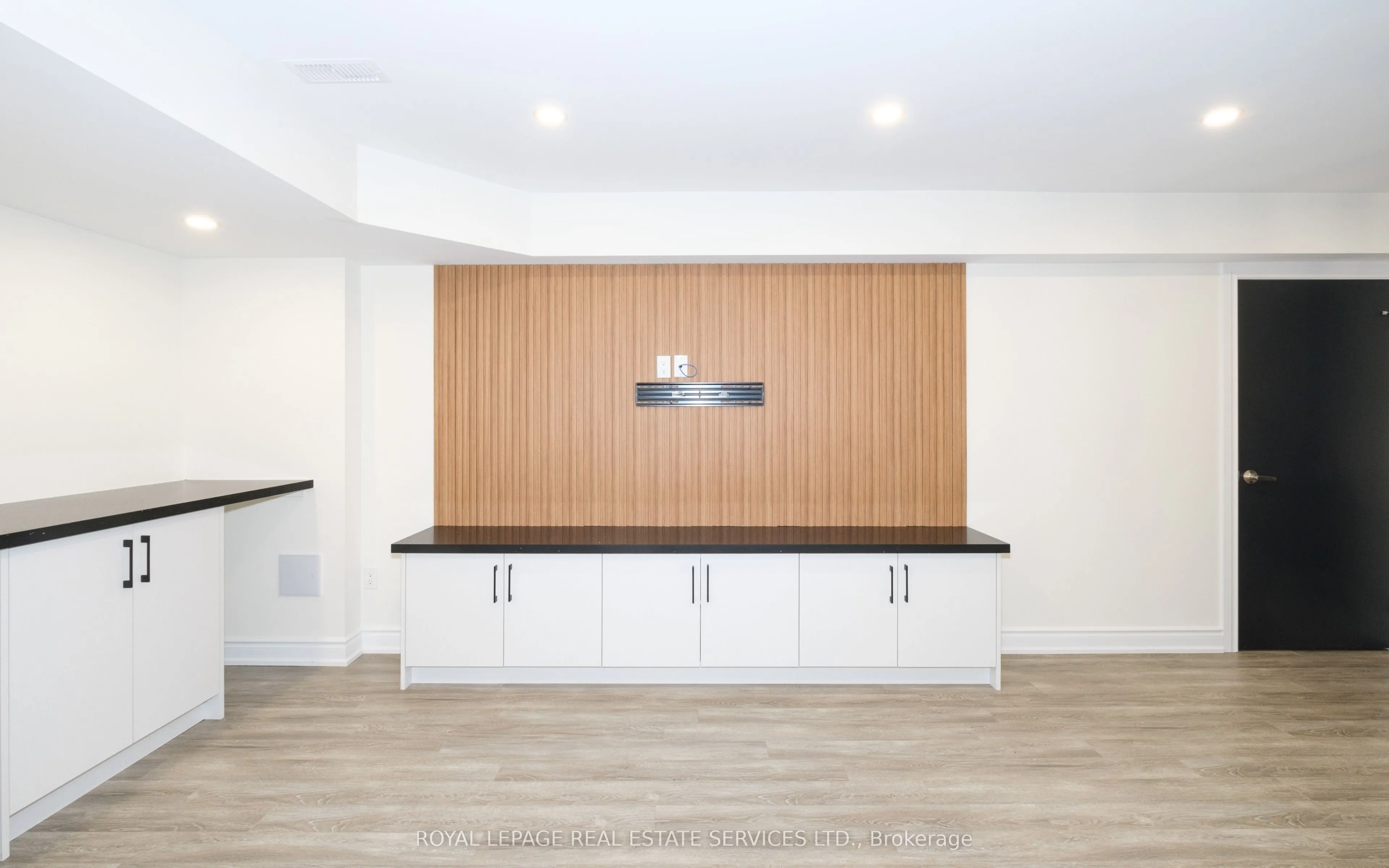 169 Jones Avenue #2
