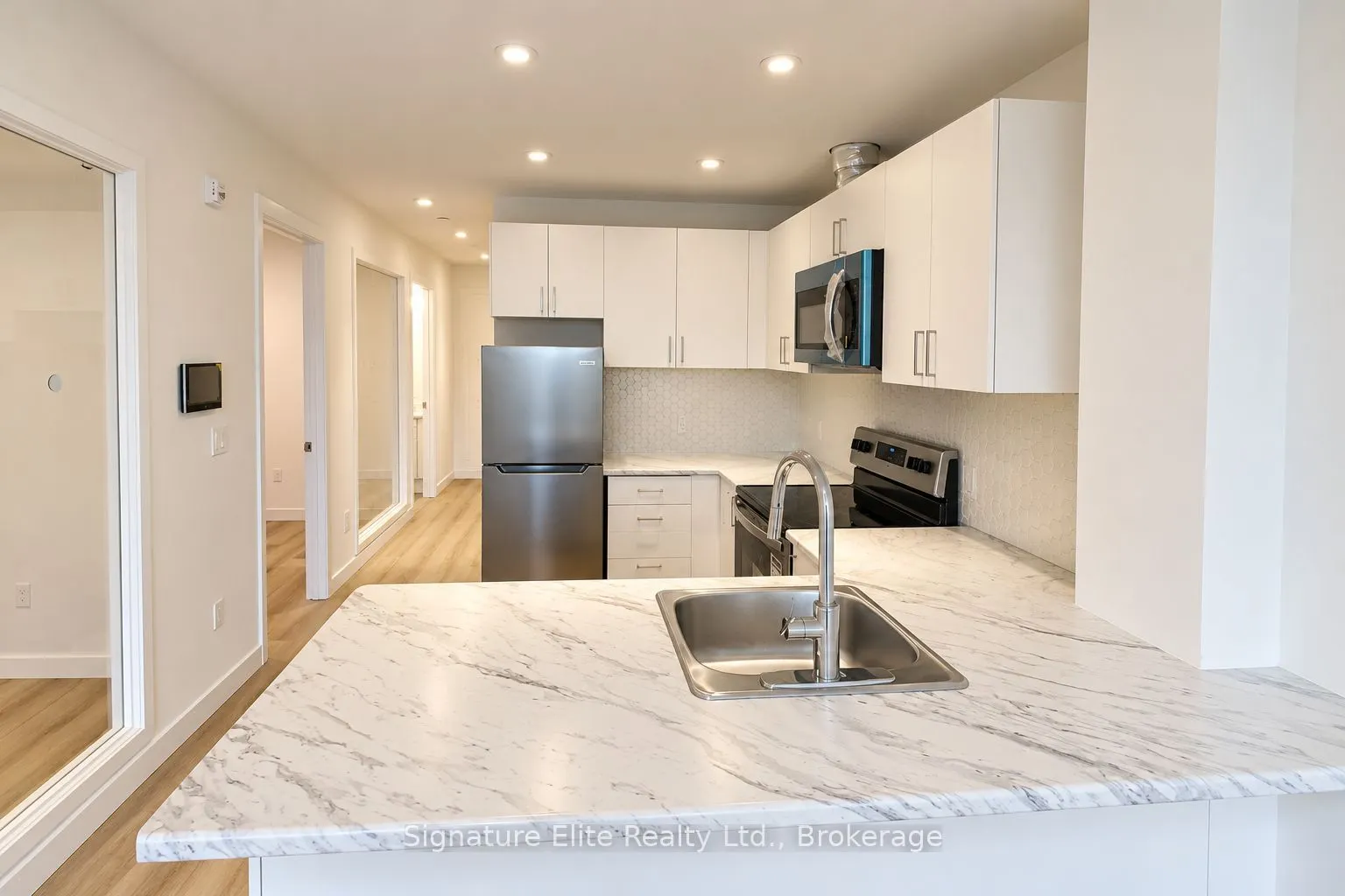 2382 Kingston Road #408