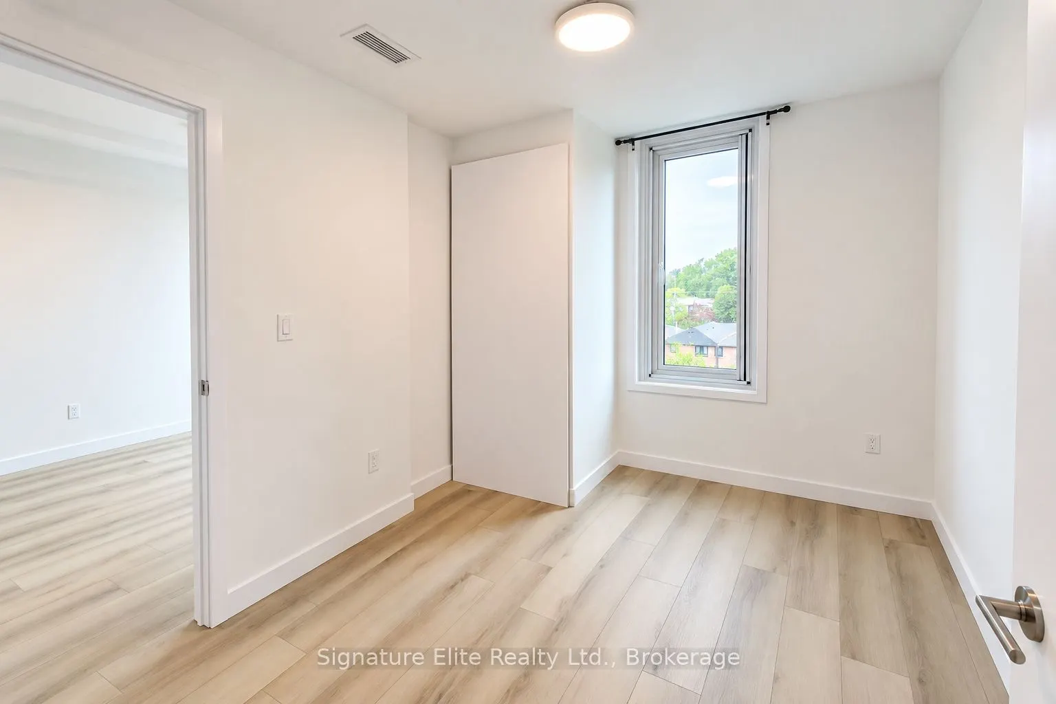 2382 Kingston Road #408