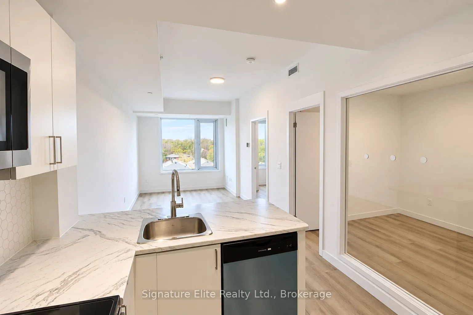 2382 Kingston Road #408
