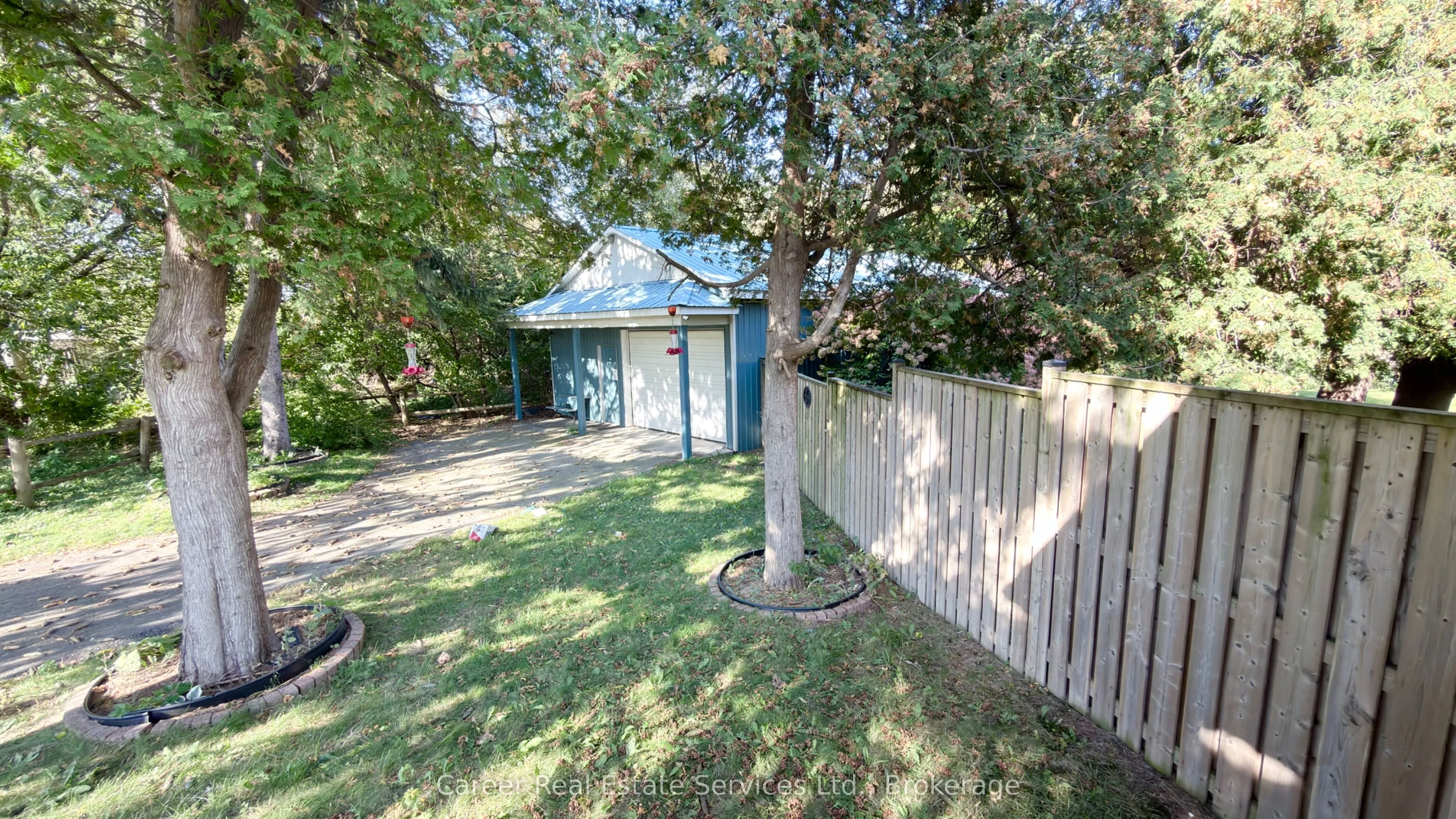 995 Cedar Street