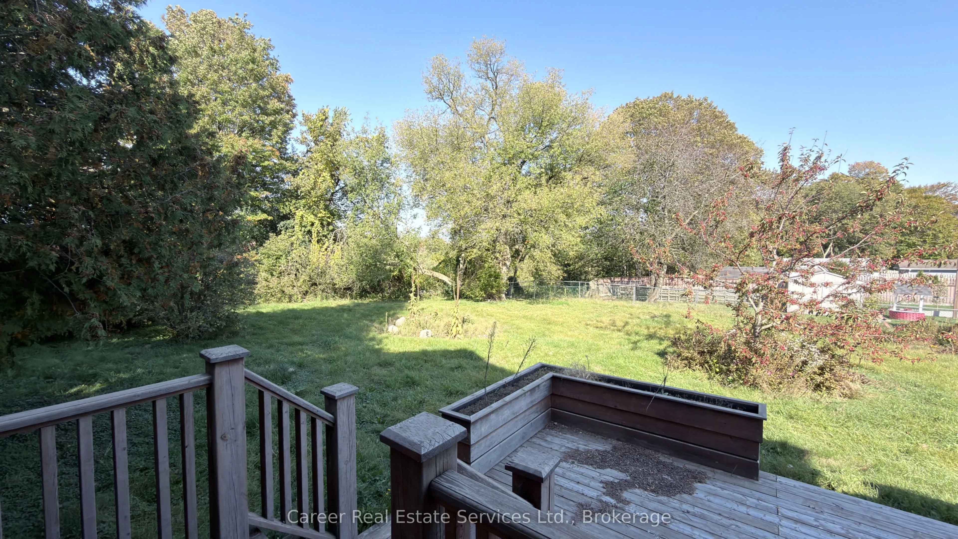995 Cedar Street