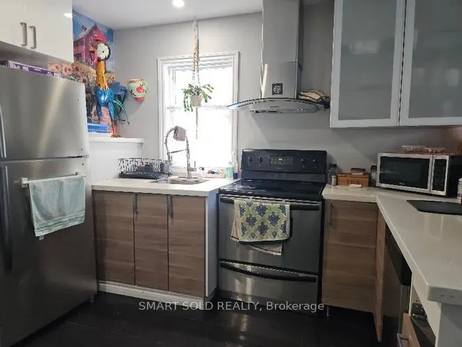711 Dunlop Street W ##Main Level
