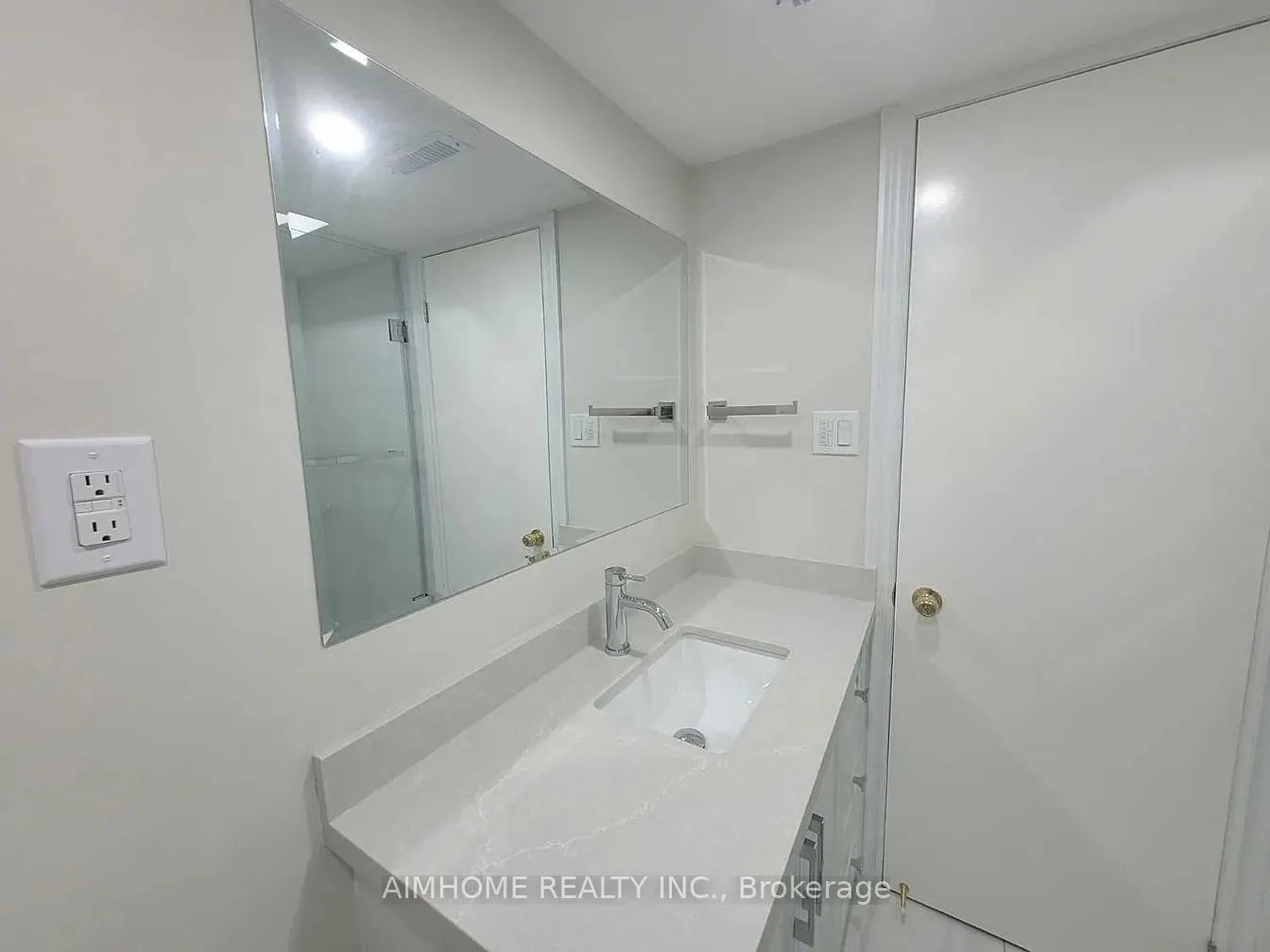 39 Candlebrook Crescent