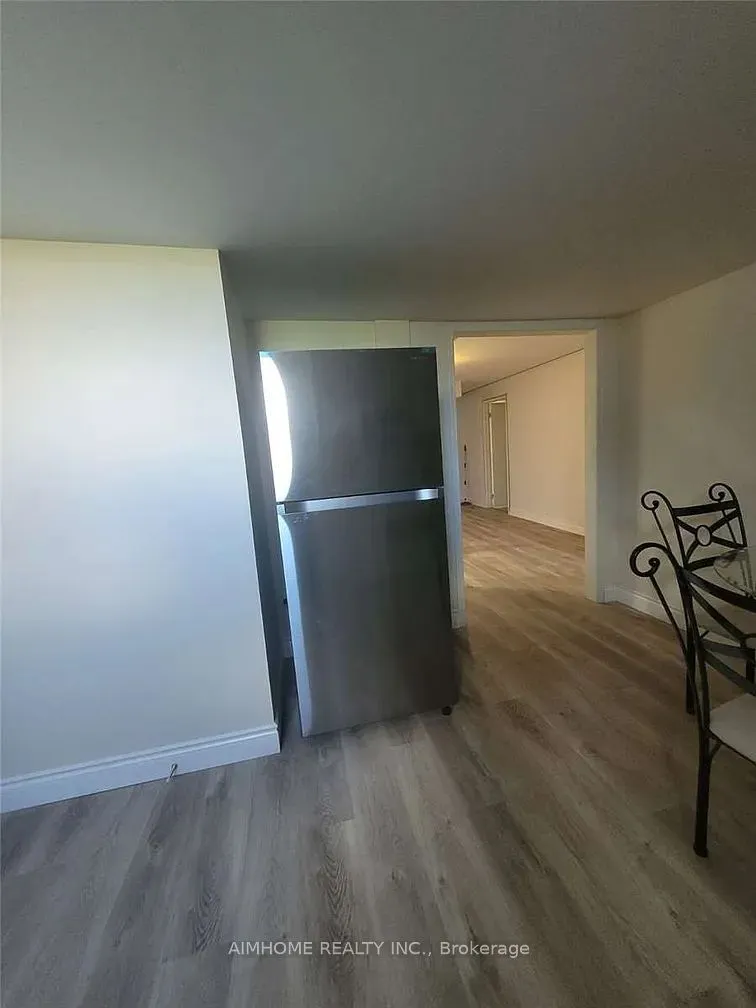 39 Candlebrook Crescent
