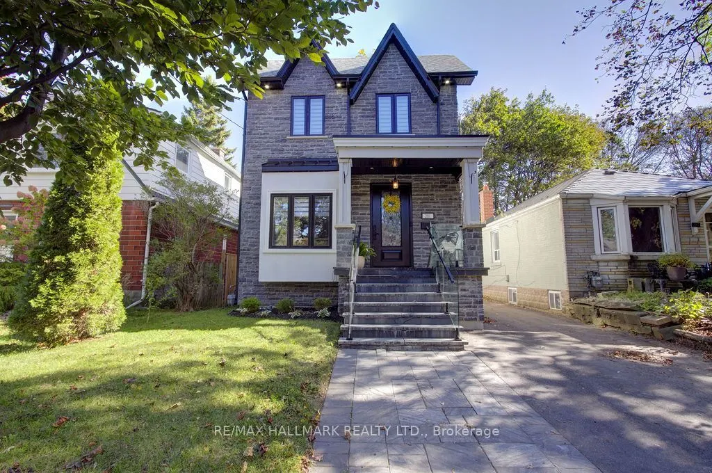 281 Warden Avenue