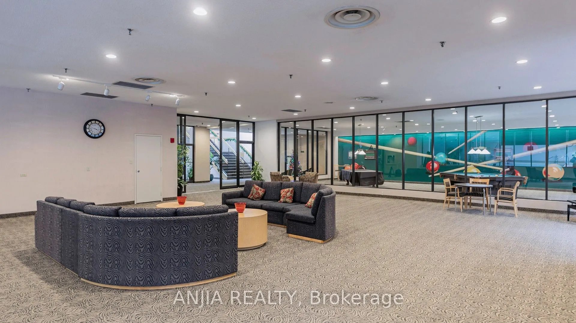 275 Bamburgh Circle #1107