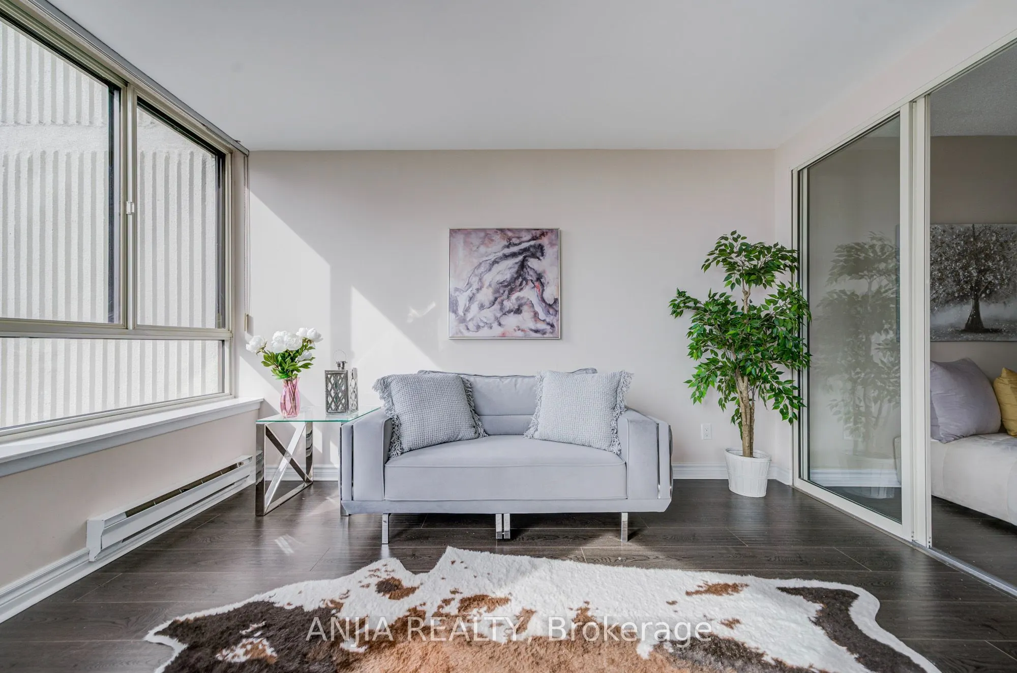 275 Bamburgh Circle #1107