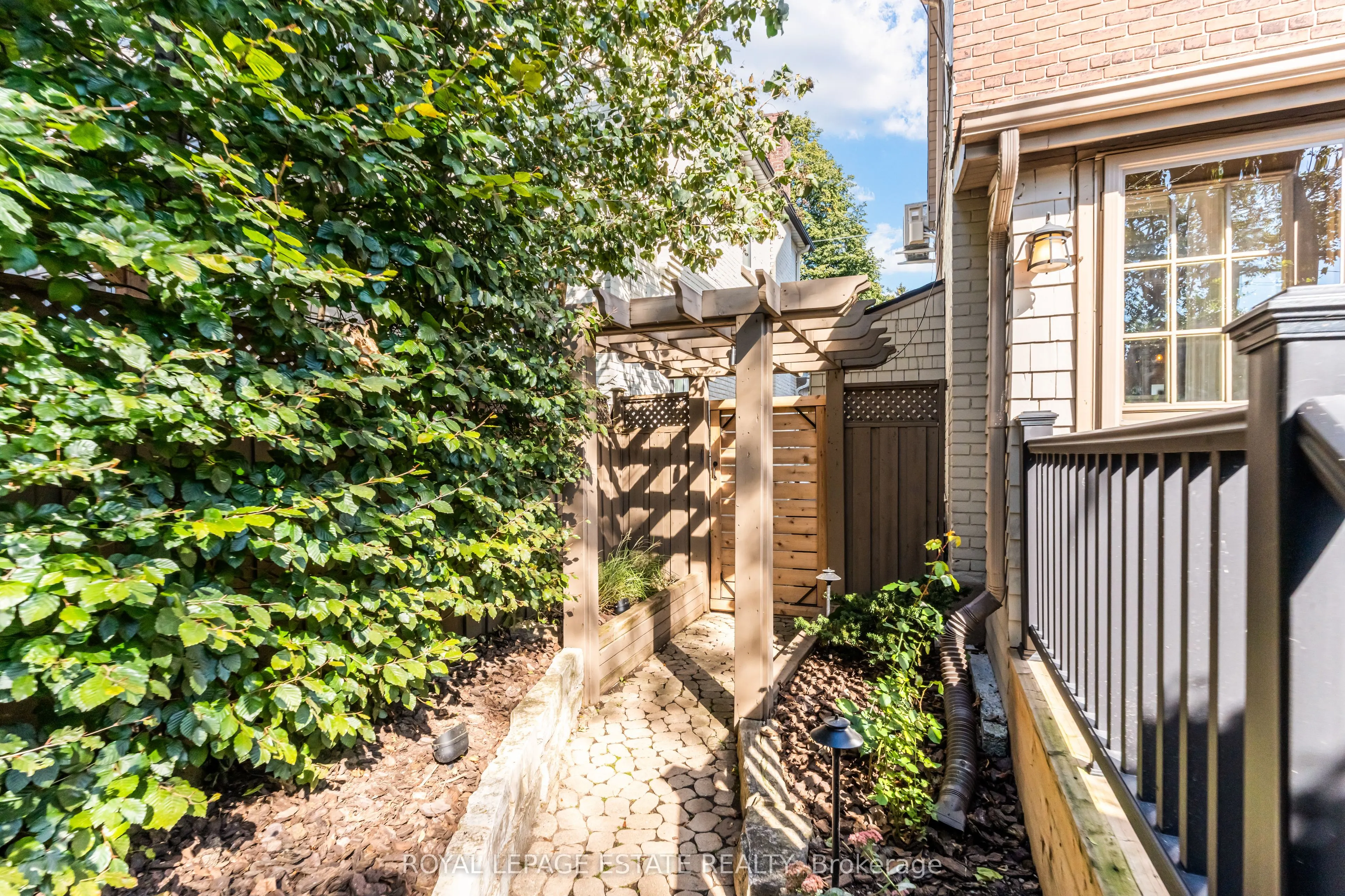 140 Bingham Avenue