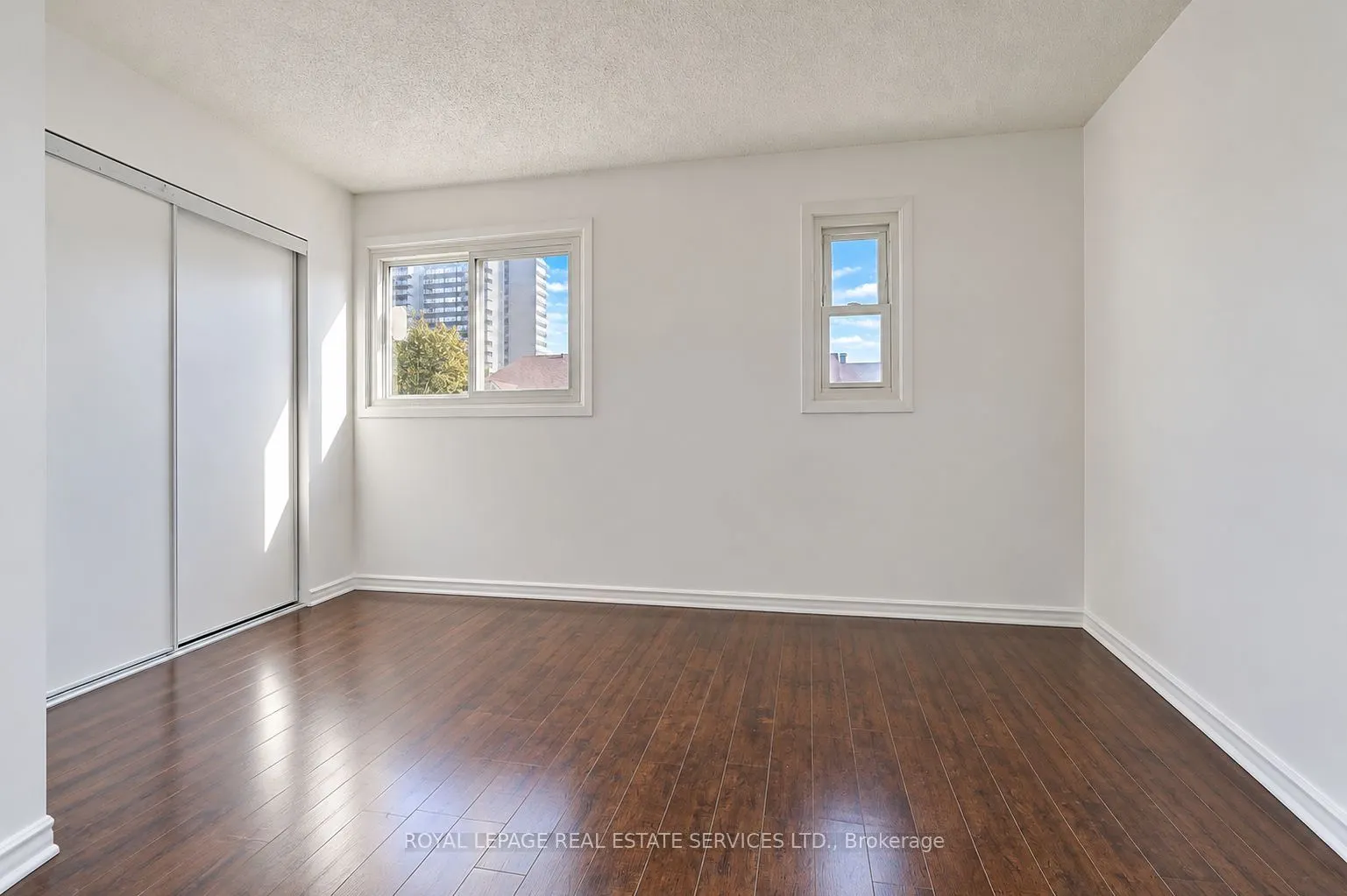 10 Reidmount Avenue #10