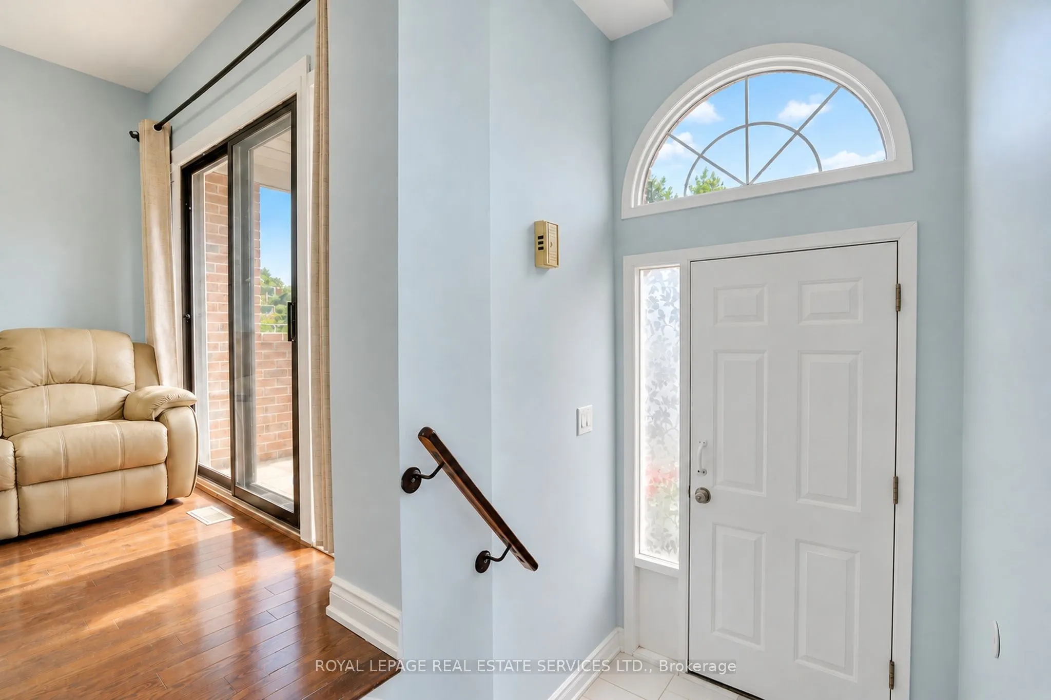 10 Reidmount Avenue #10