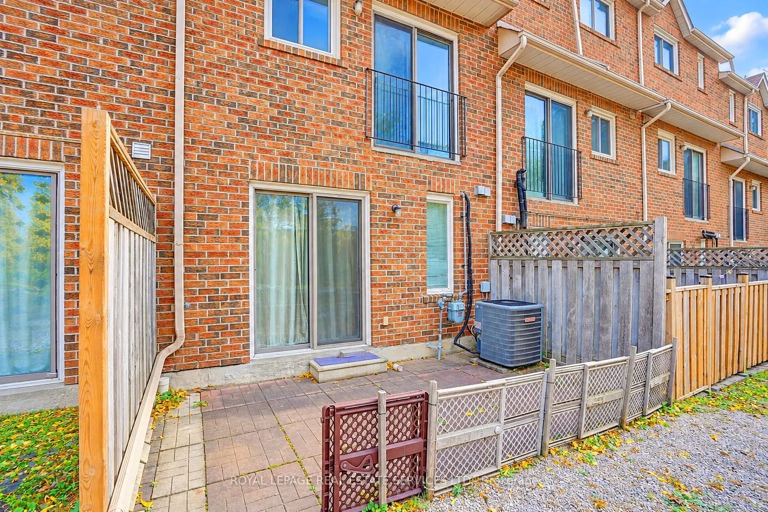 10 Reidmount Avenue #10