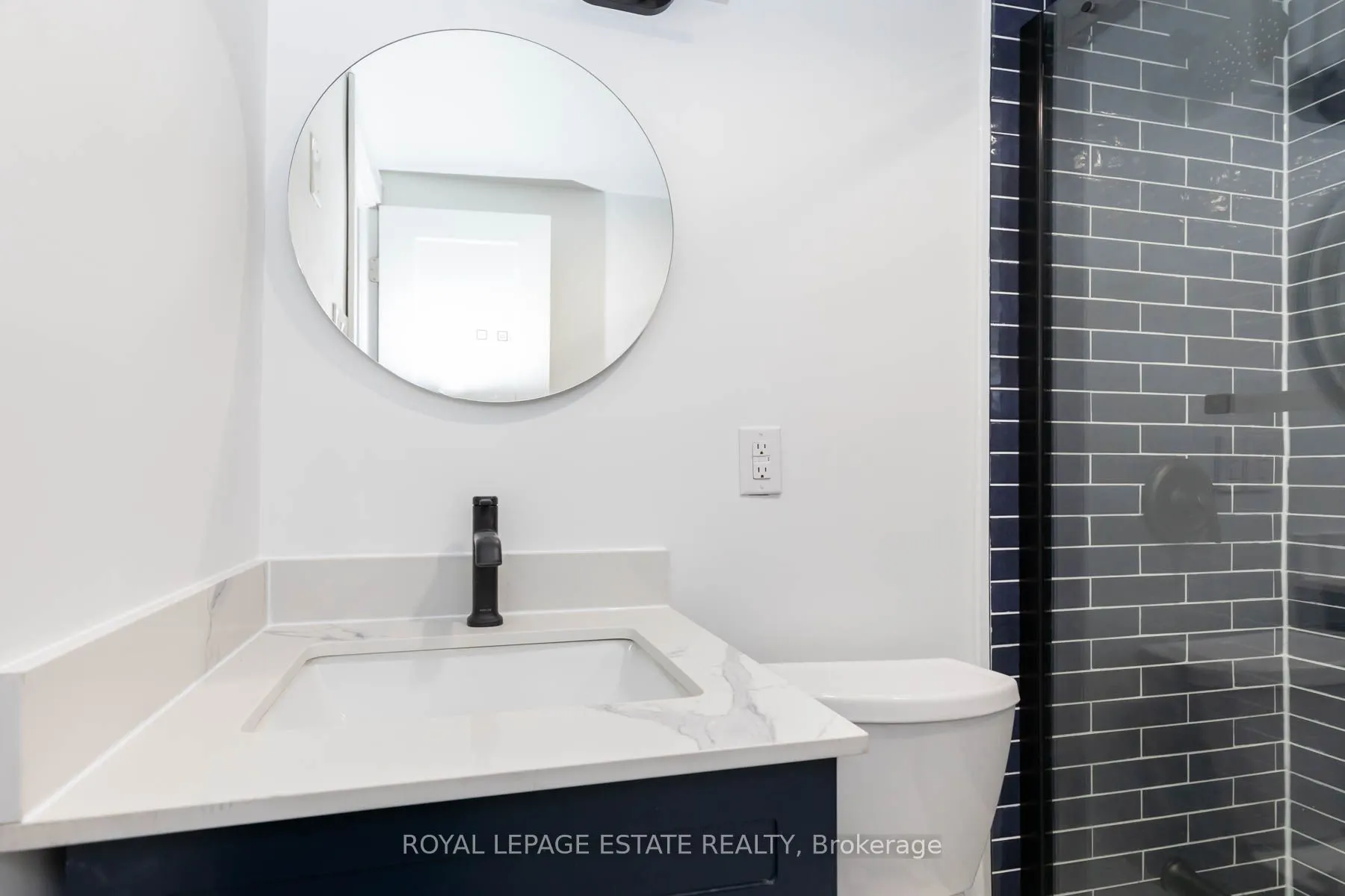 38 Leuty Avenue #1A