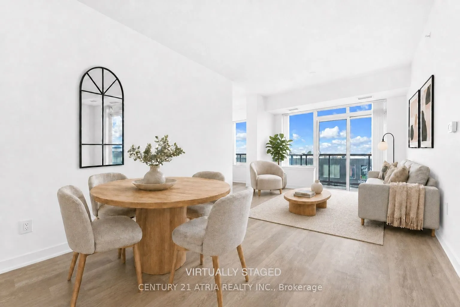 1038 McNicoll Avenue #313