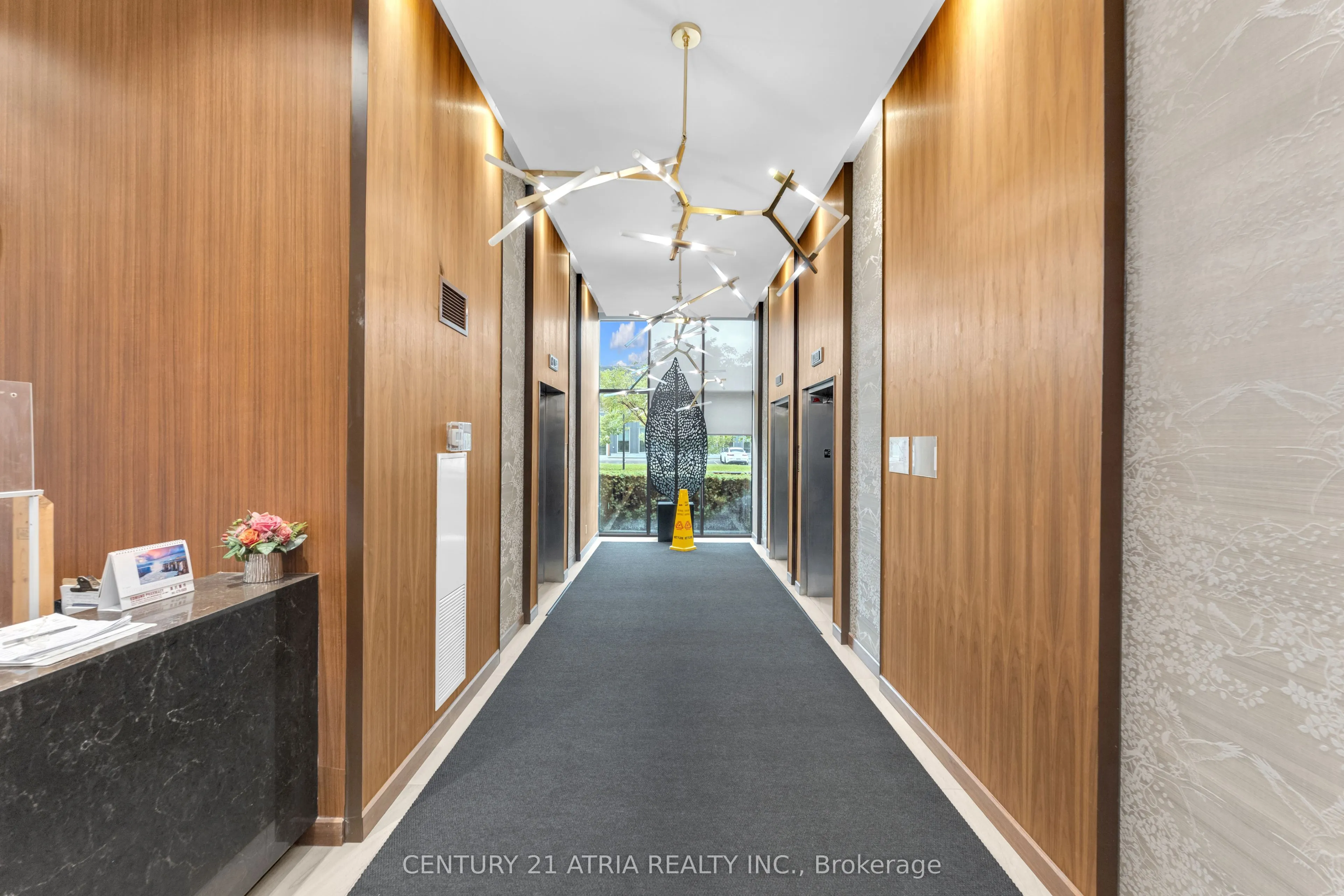 1038 McNicoll Avenue #313