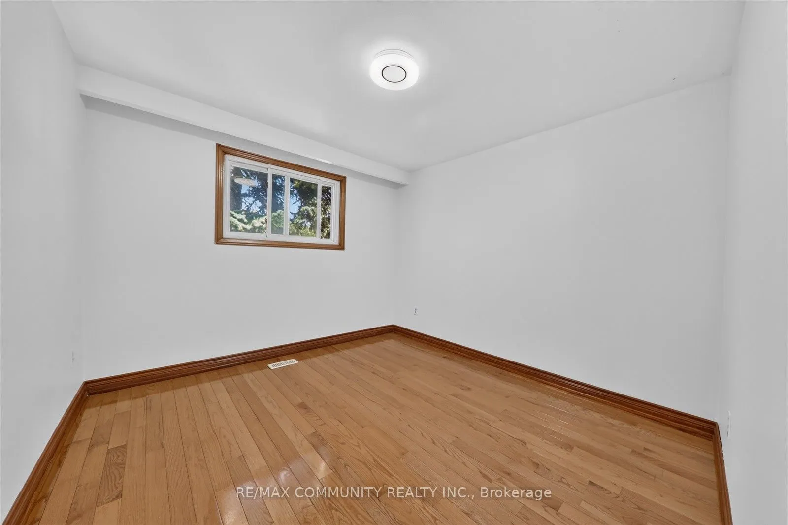 10 Tanya Place