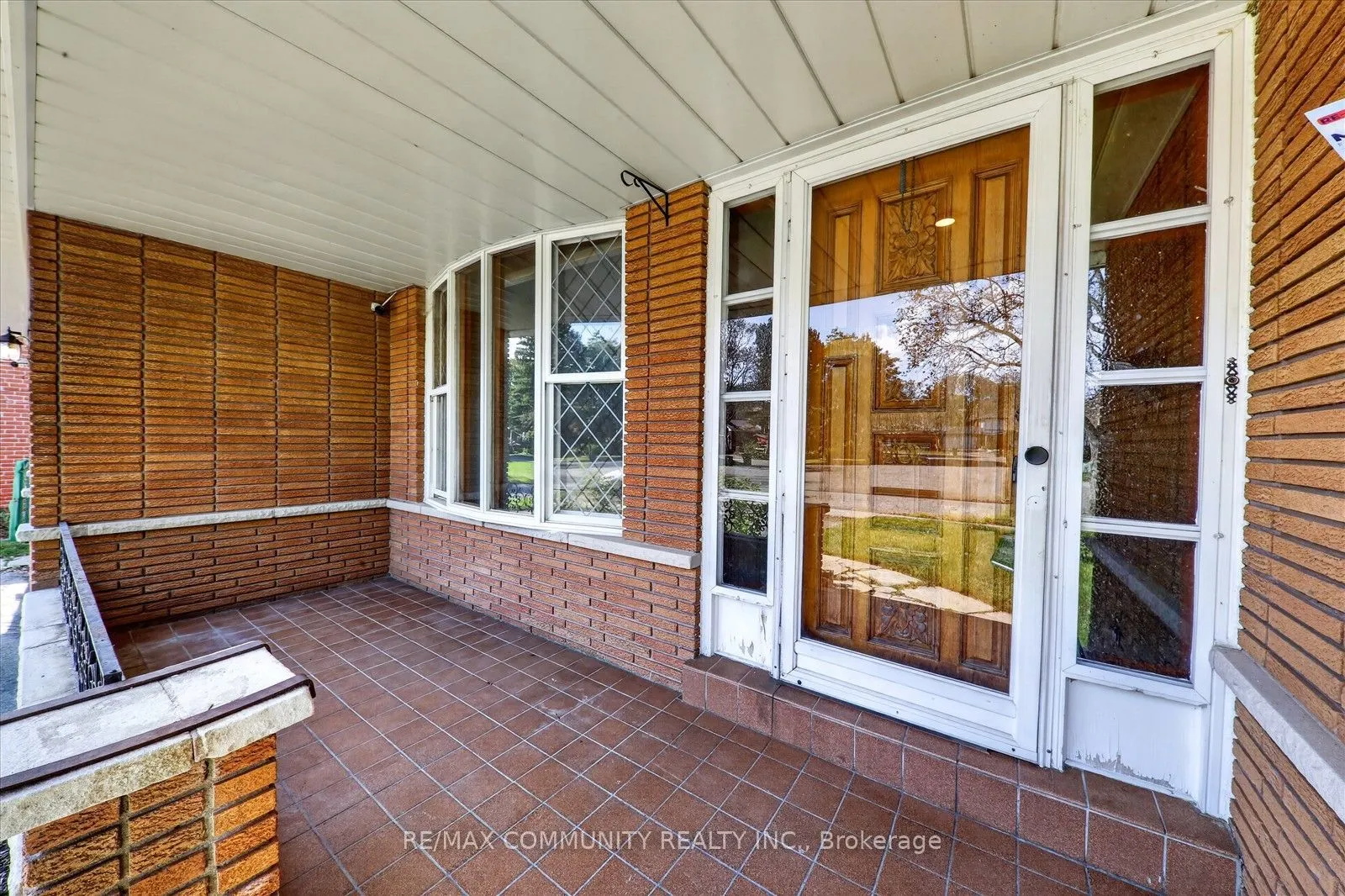 10 Tanya Place