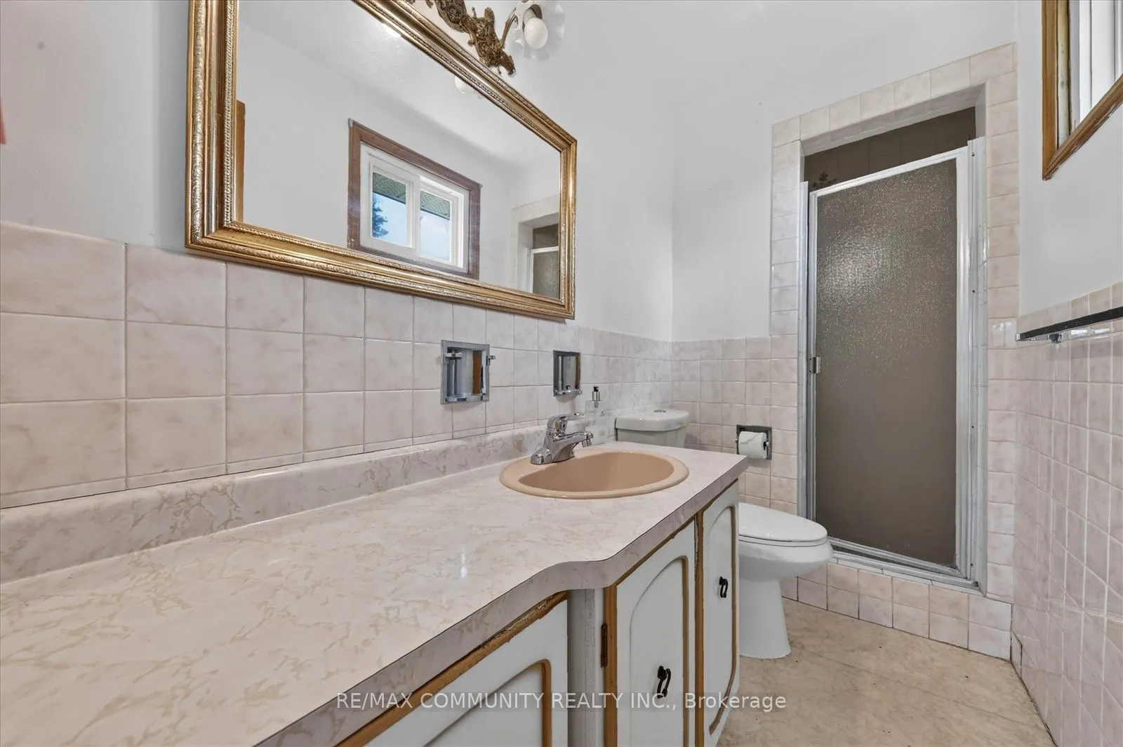 10 Tanya Place