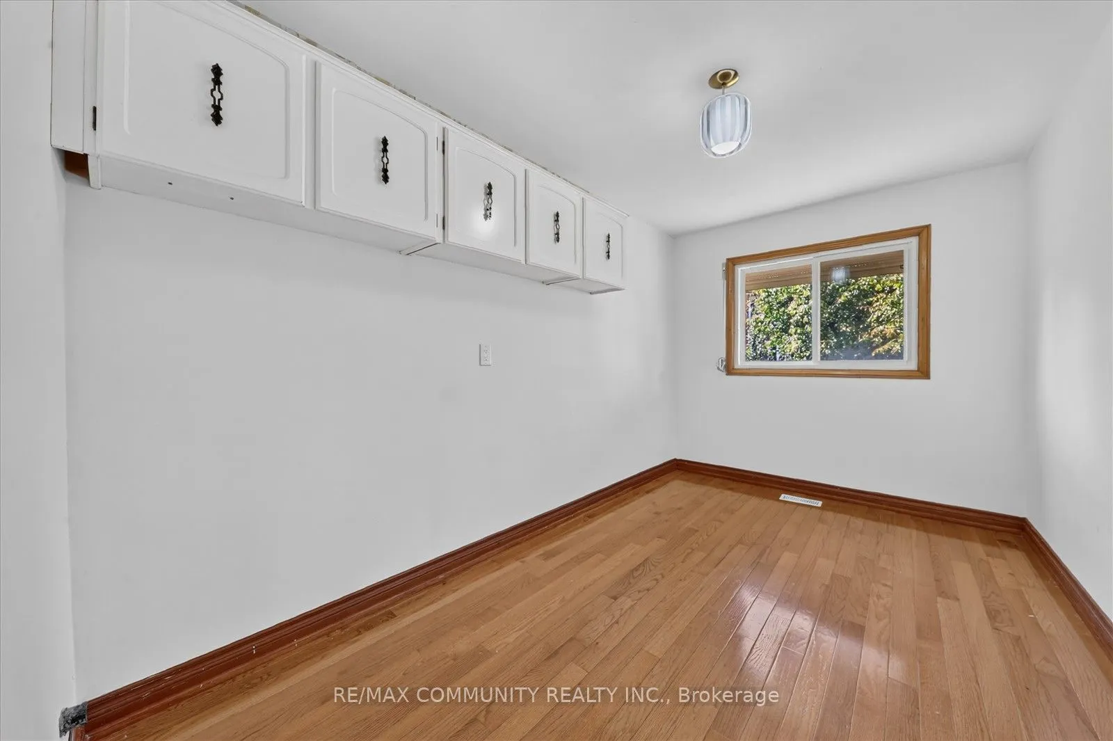 10 Tanya Place