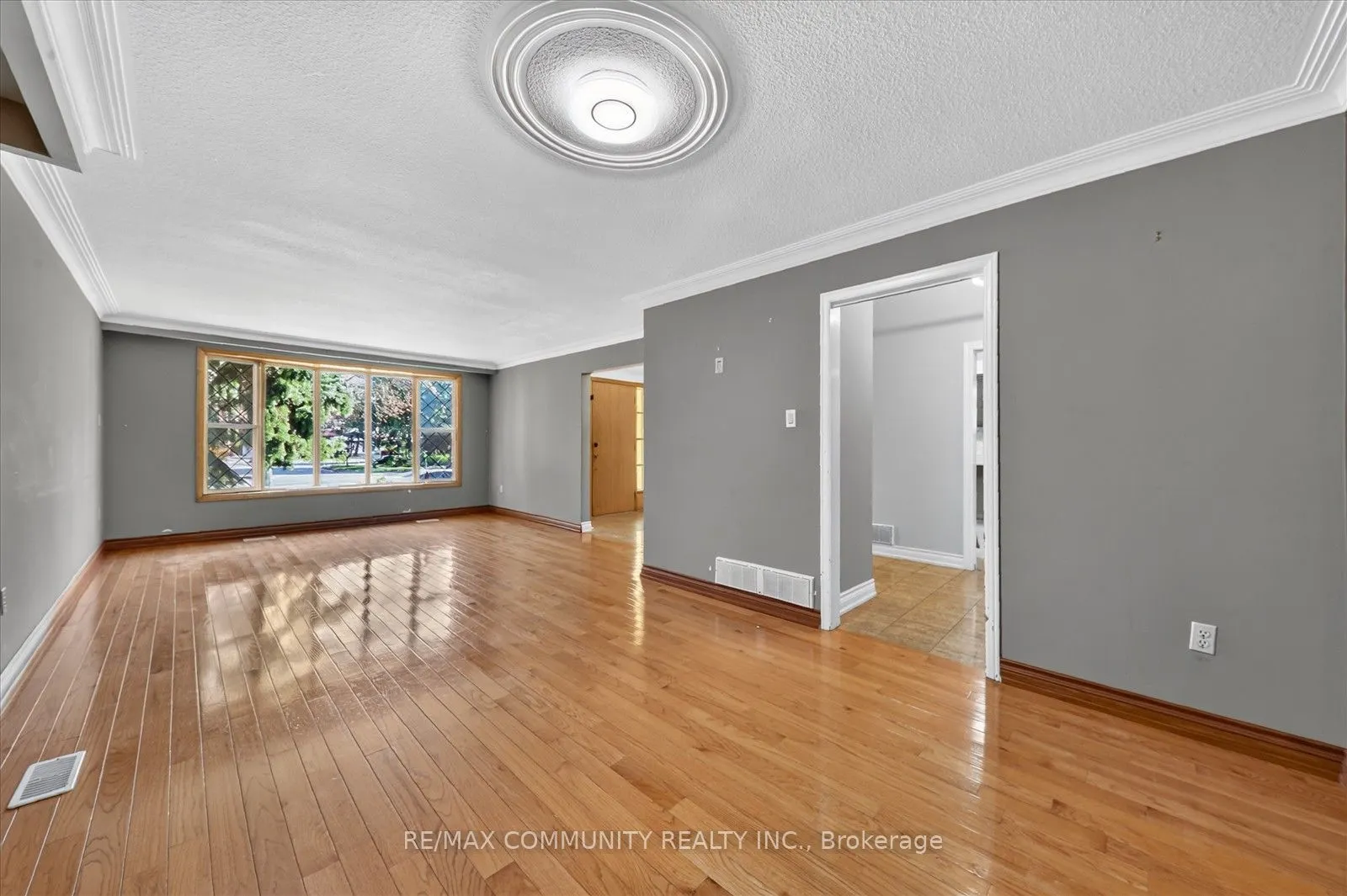 10 Tanya Place
